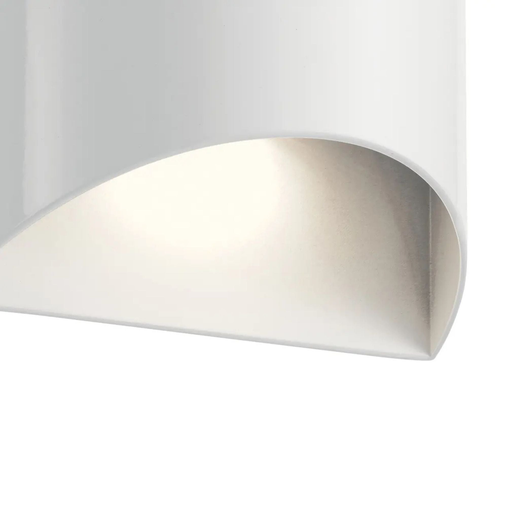 Wesley 7.5in. Outdoor Sconce, White, Integrated LED