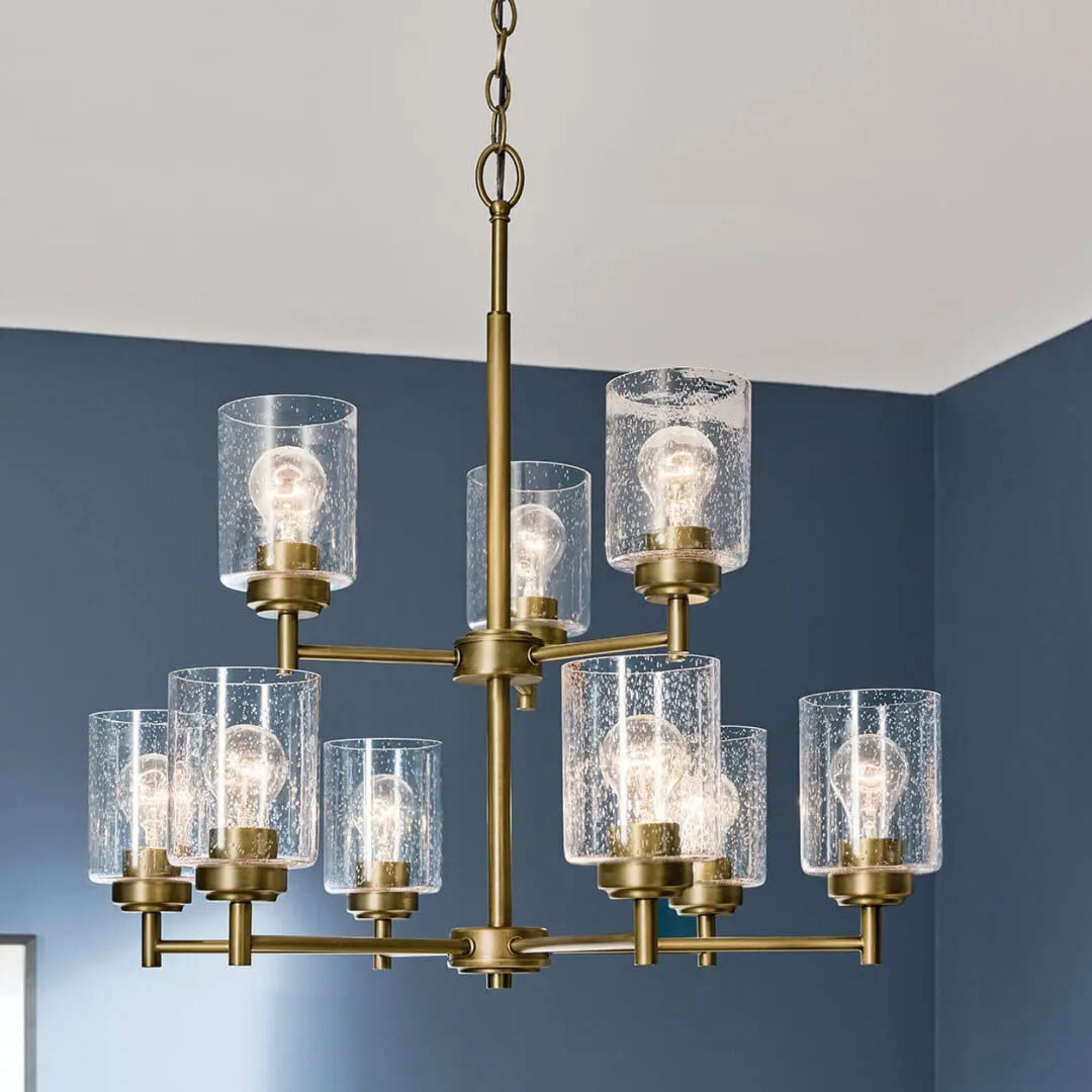 Kichler Winslow 27 in. 9-Light Chandelier, Natural Brass