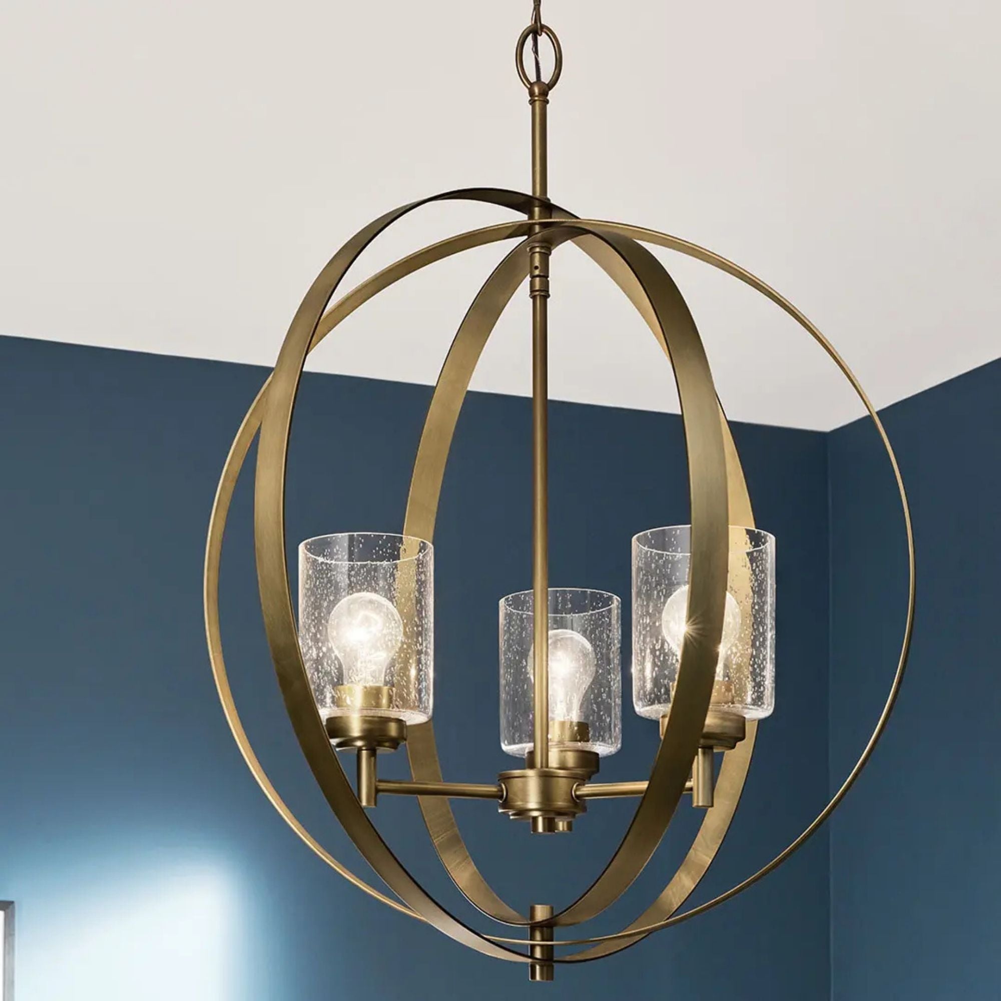 Kichler Winslow 31 in. 3-Light Chandelier, Natural Brass