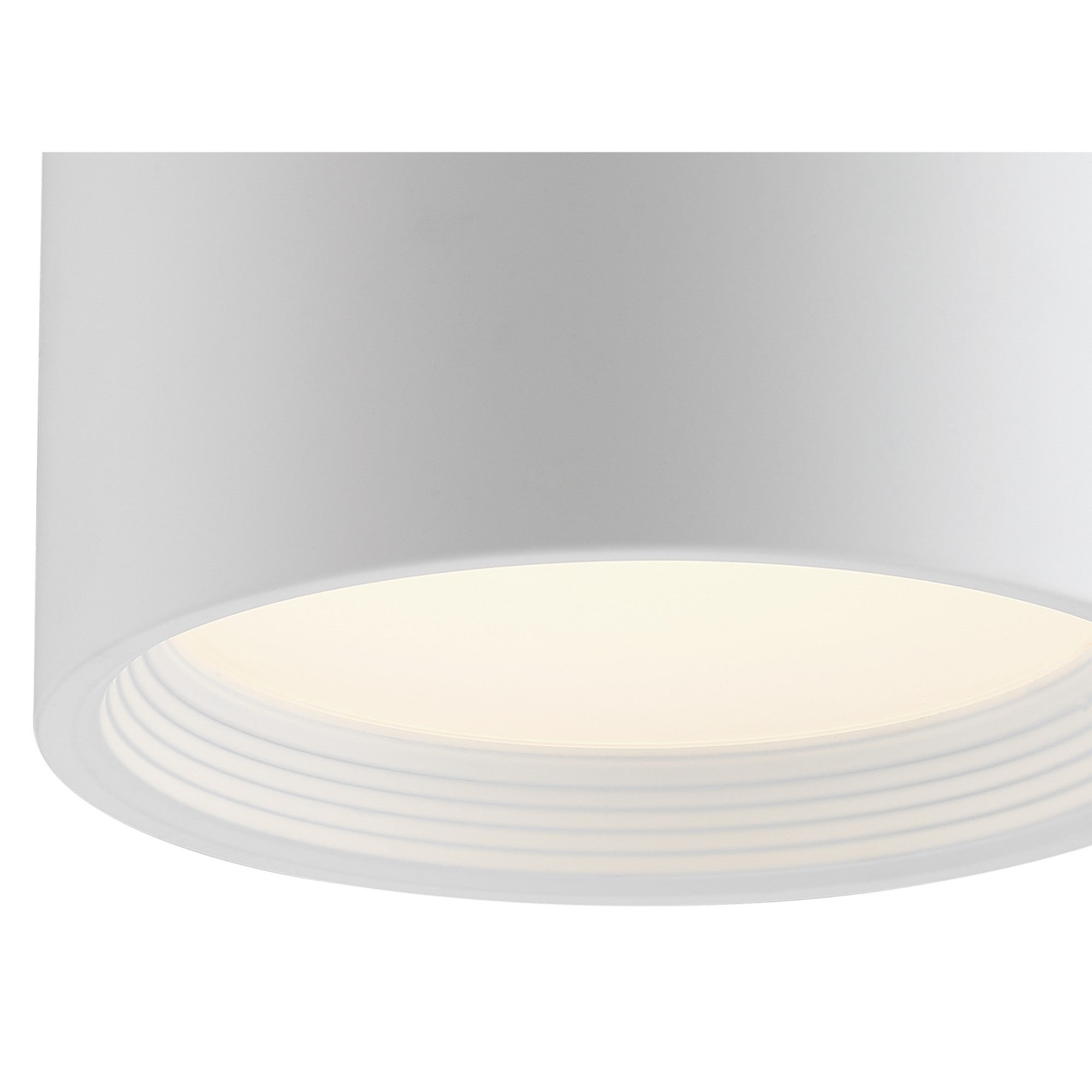 Reel 8" LED Flush Mount, White Finish