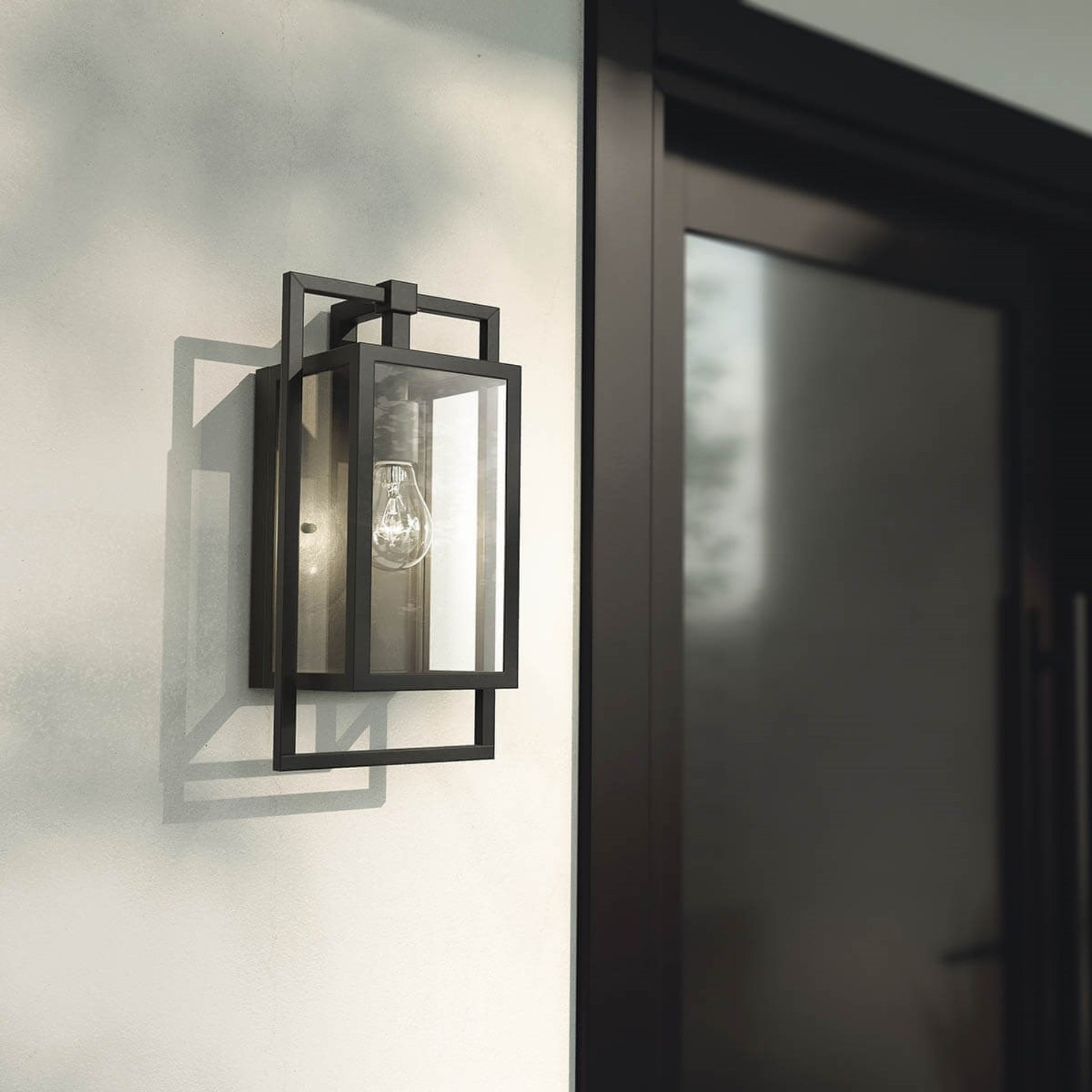 Goson 20" Outdoor Wall Light, Black Finish - Bees Lighting