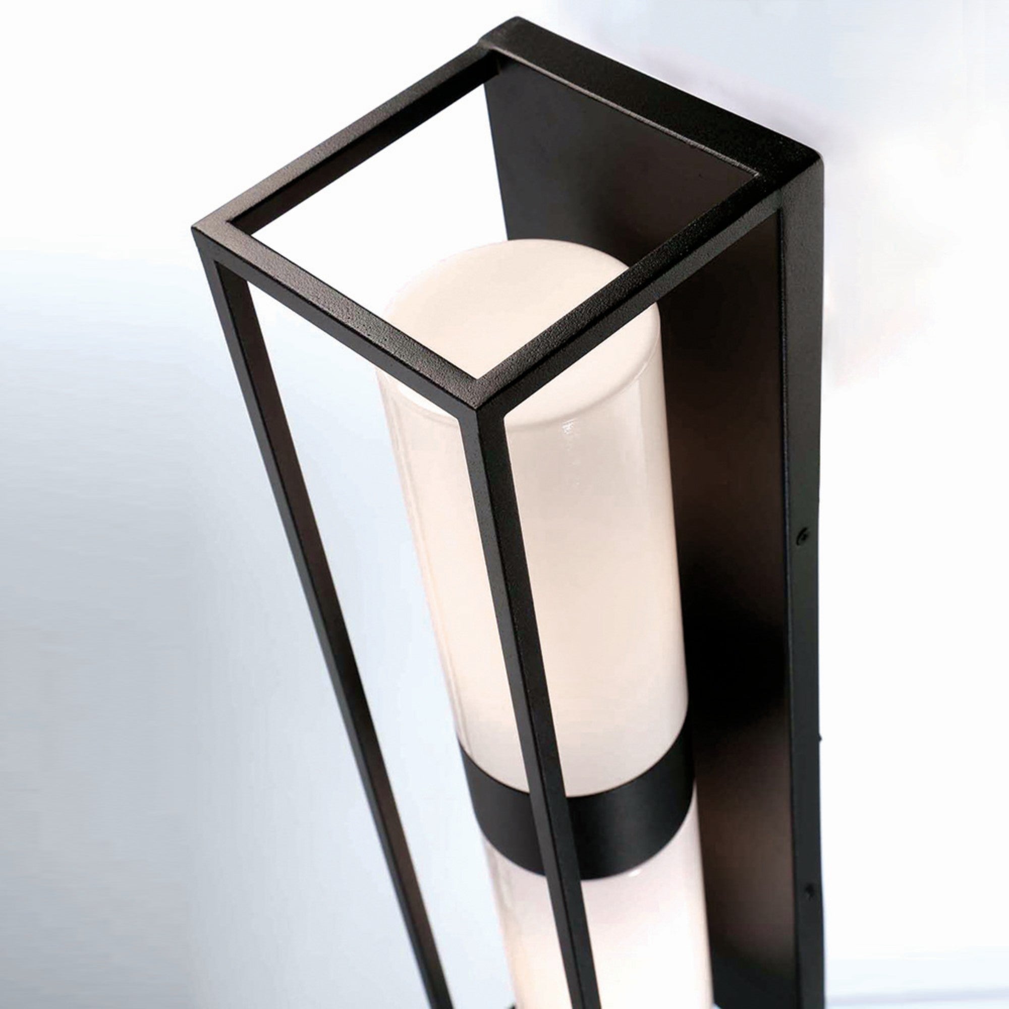Ren 2-Light 23" Outdoor Wall Sconce, Black Finish - Bees Lighting