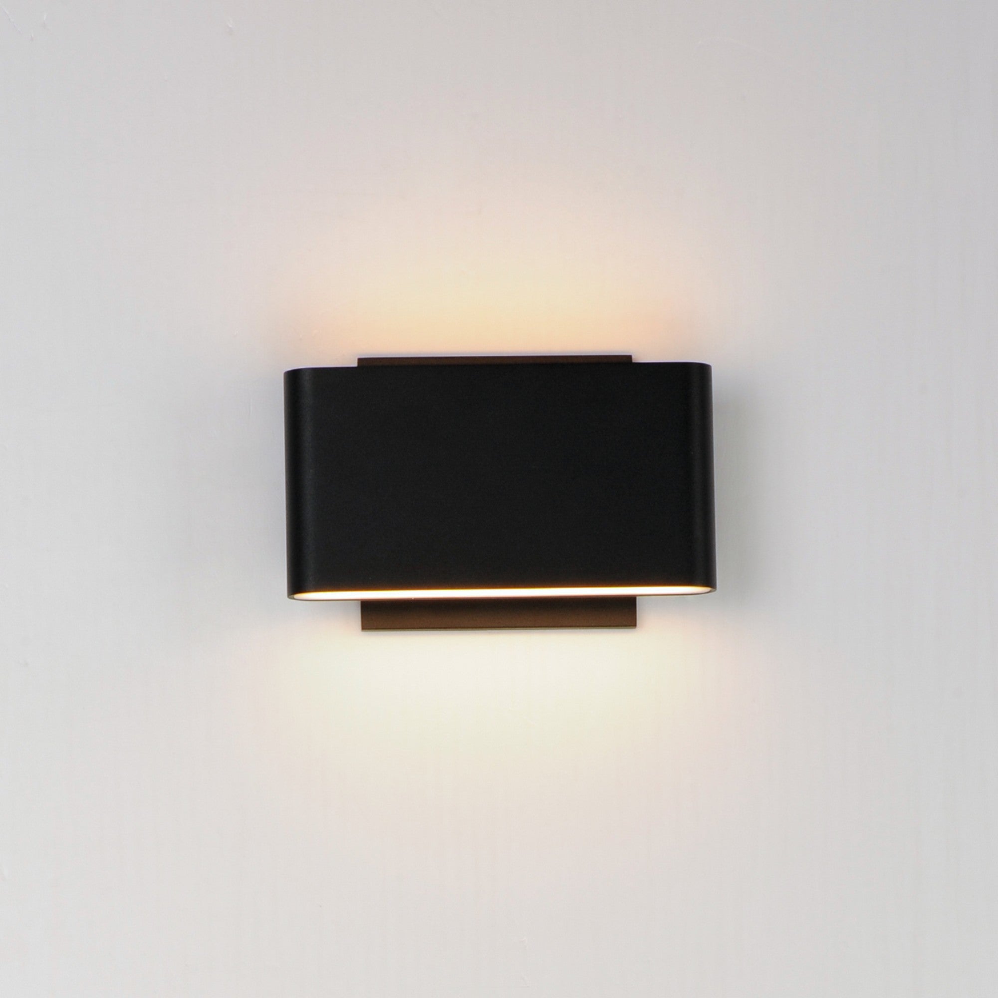 Alumilux Spartan 7" LED Outdoor Wall Sconce, Black Finish - Bees Lighting