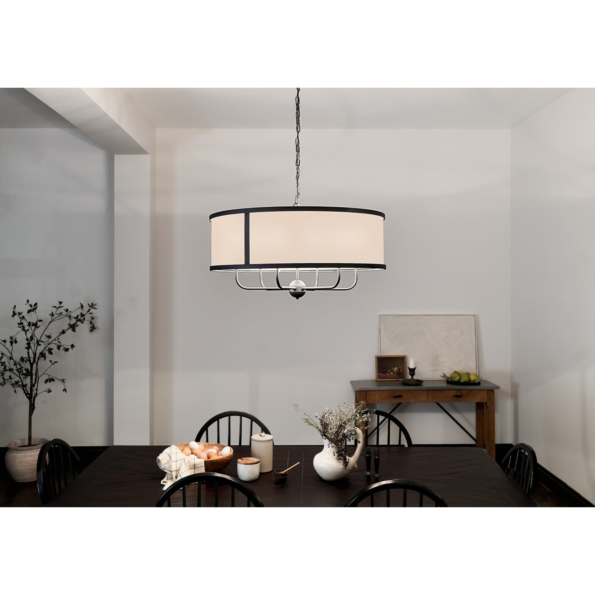 Heddle 31" 6-Light Chandelier, Textured Black Finish - Bees Lighting