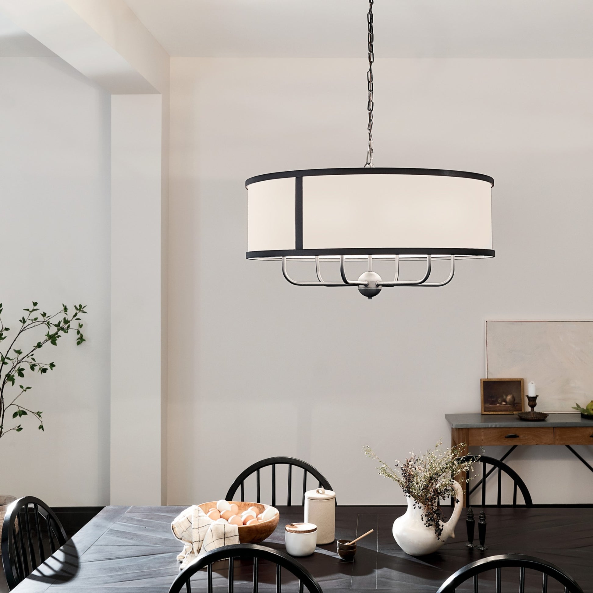 Heddle 31" 6-Light Chandelier, Textured Black Finish - Bees Lighting