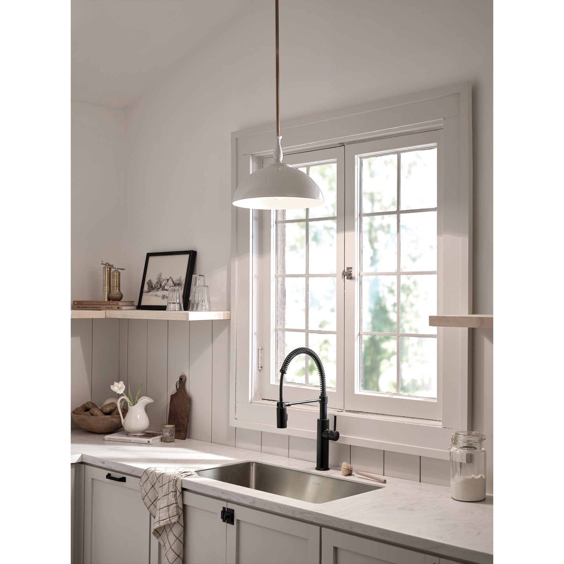 Fira 14" Pendant, White Finish - Bees Lighting