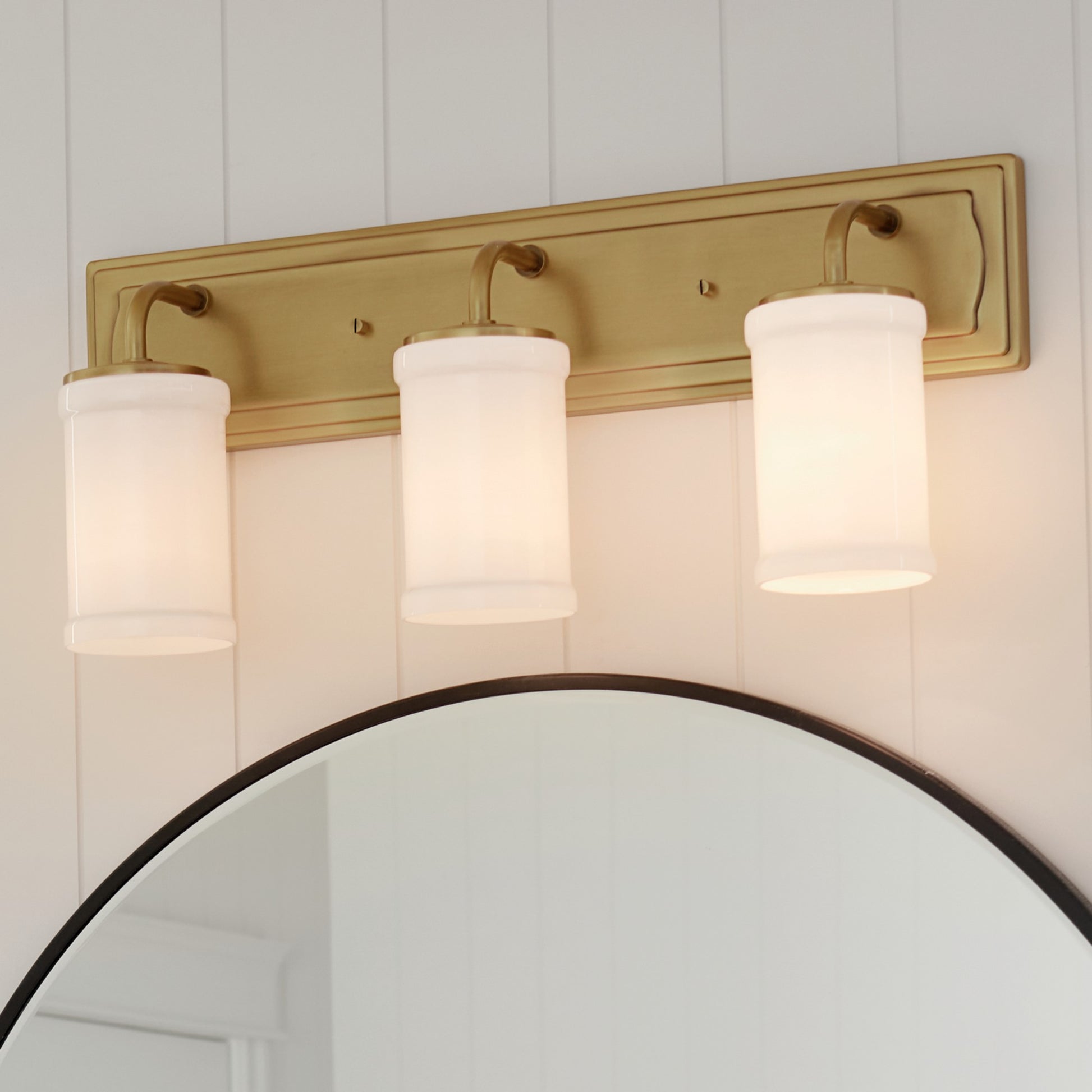 Vetivene 24" 3-Light Bath Vanity Light, Natural Brass Finish - Bees Lighting