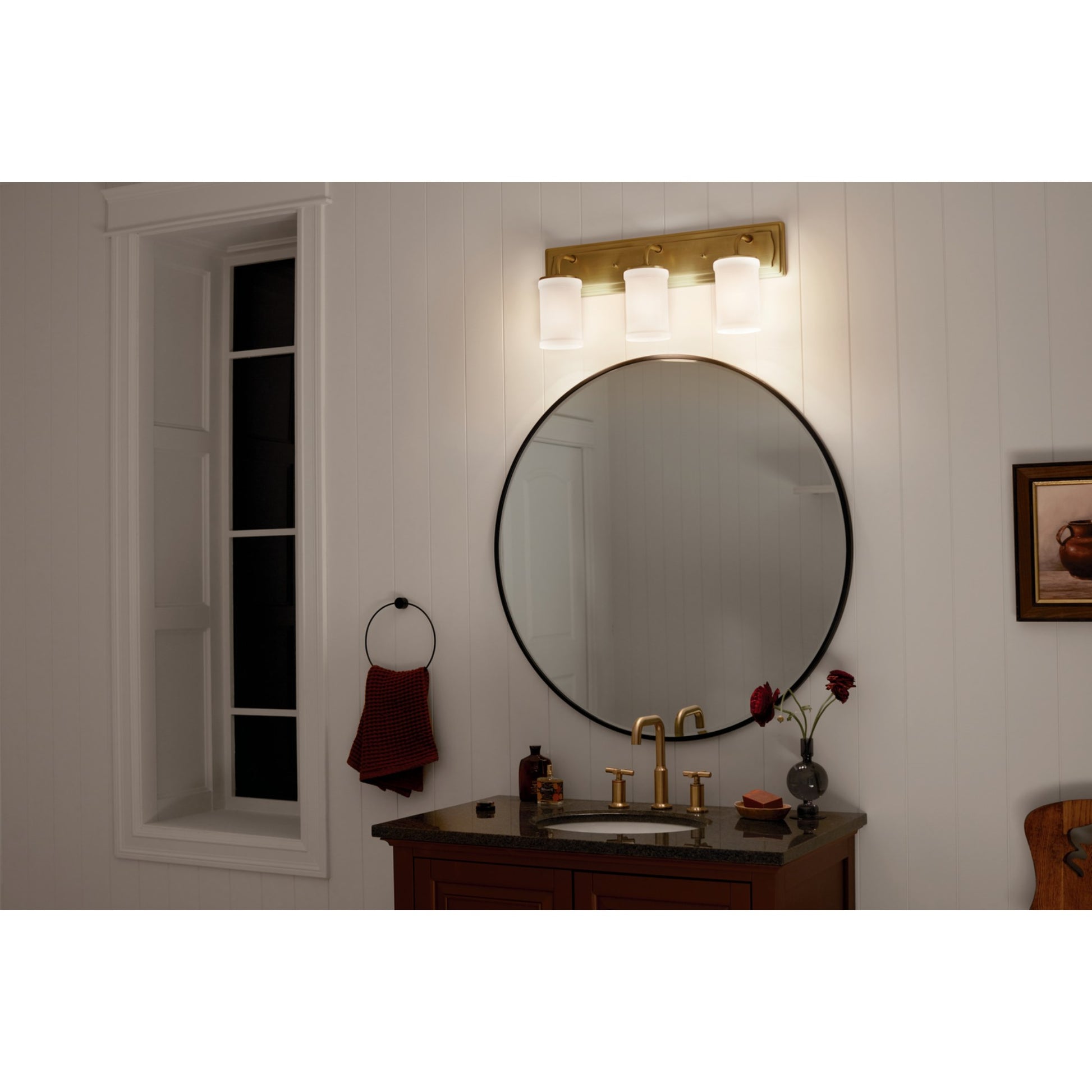 Vetivene 24" 3-Light Bath Vanity Light, Natural Brass Finish - Bees Lighting