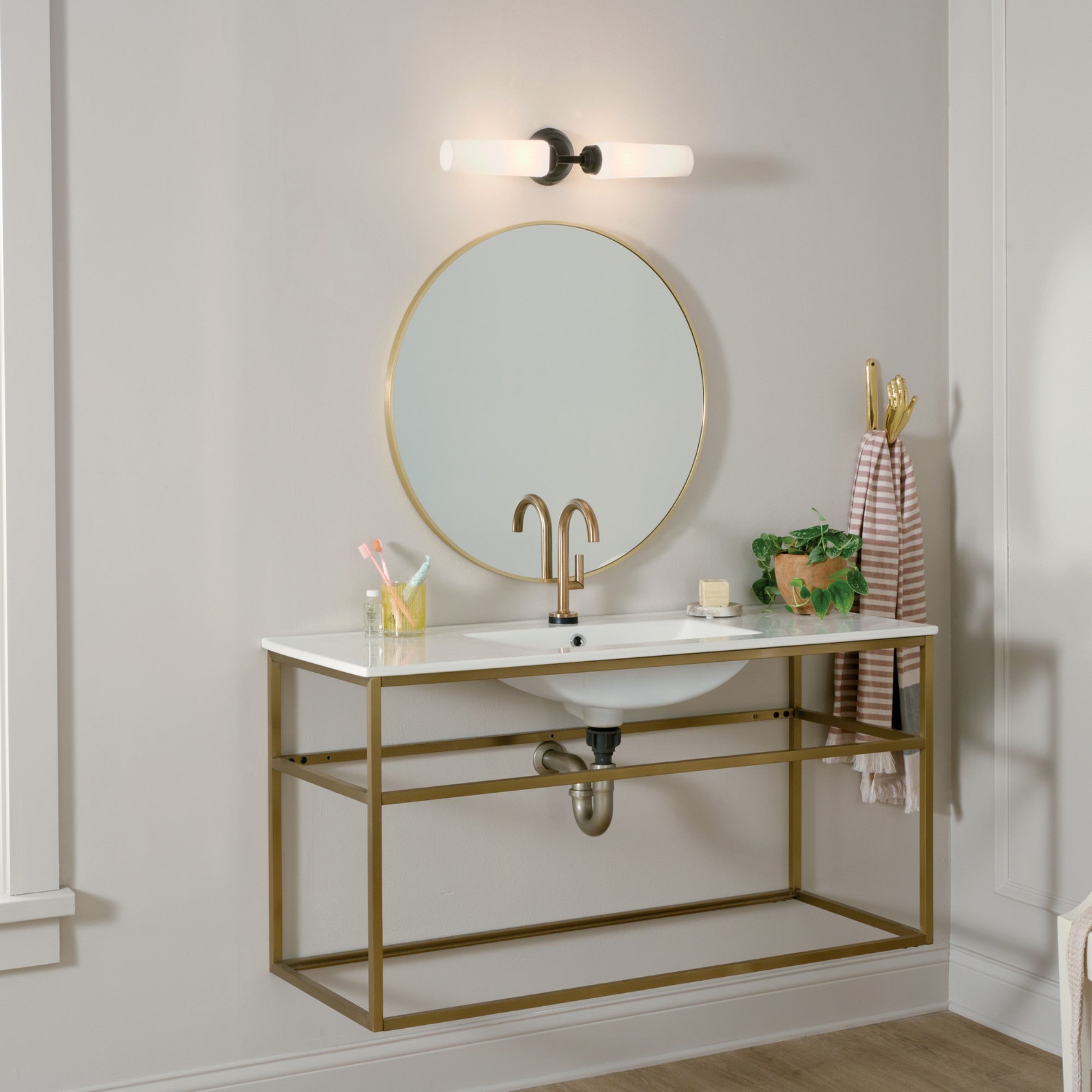 Truby 21" 2-Light Wall Sconce, Black Finish - Bees Lighting