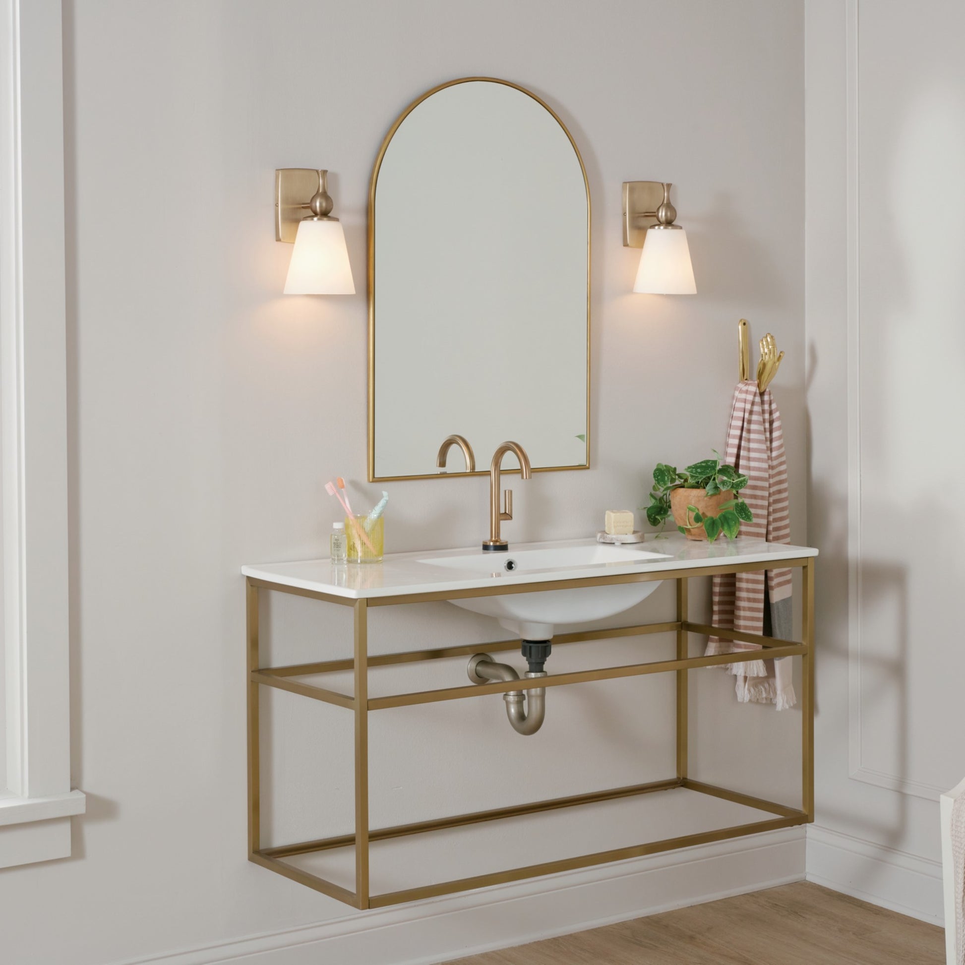Cosabella 11 in. Armed Sconce Bronze finish - Bees Lighting