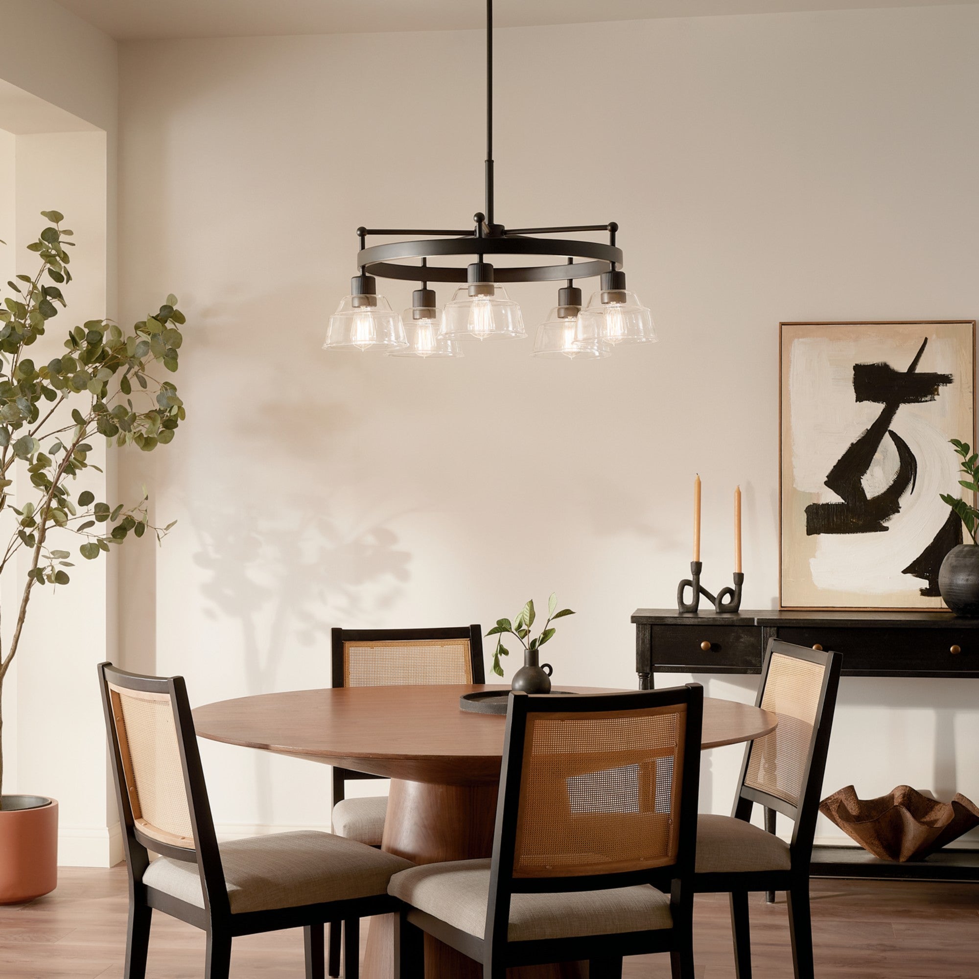Eastmont 32" 5-Light Chandelier, Black Finish - Bees Lighting