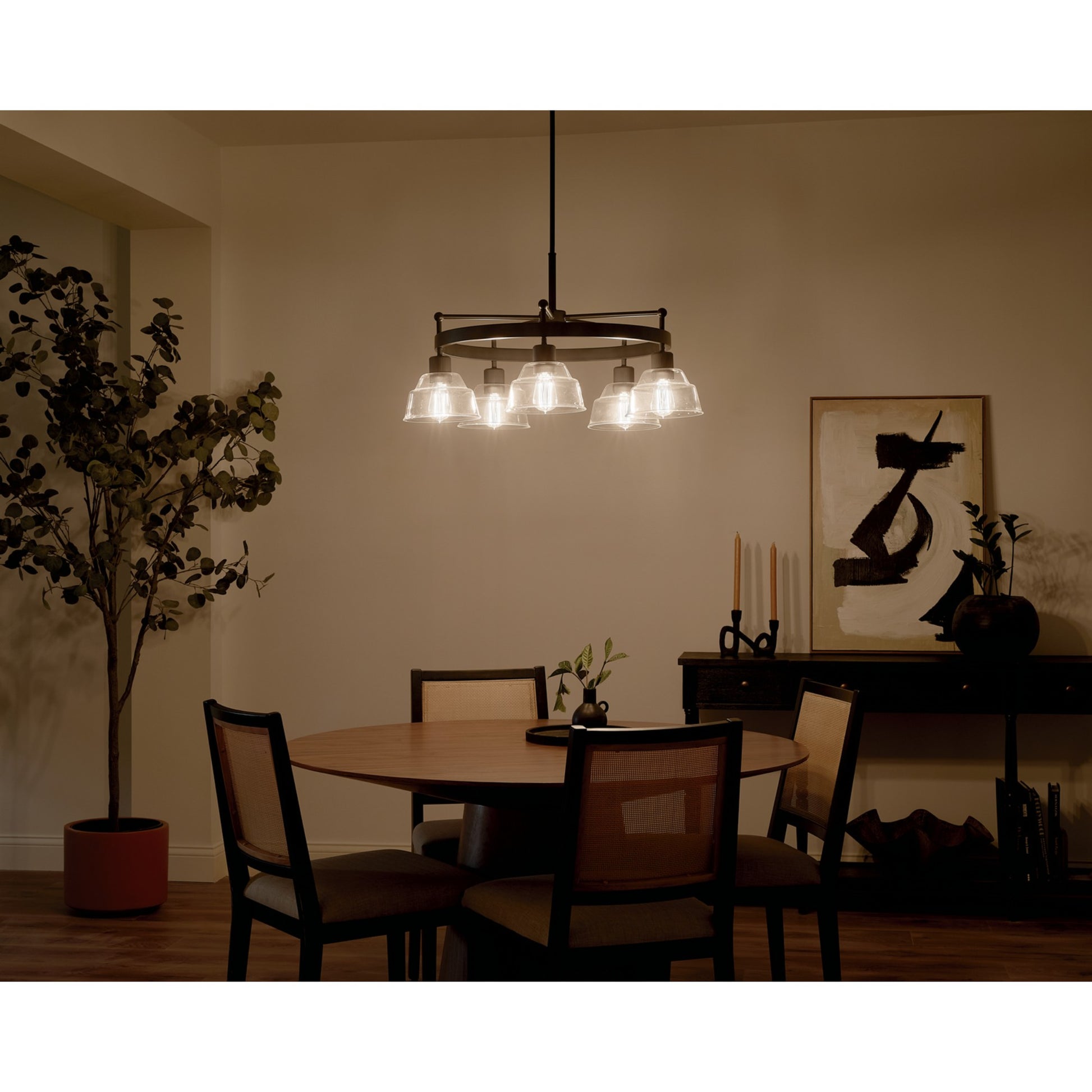 Eastmont 32" 5-Light Chandelier, Black Finish - Bees Lighting