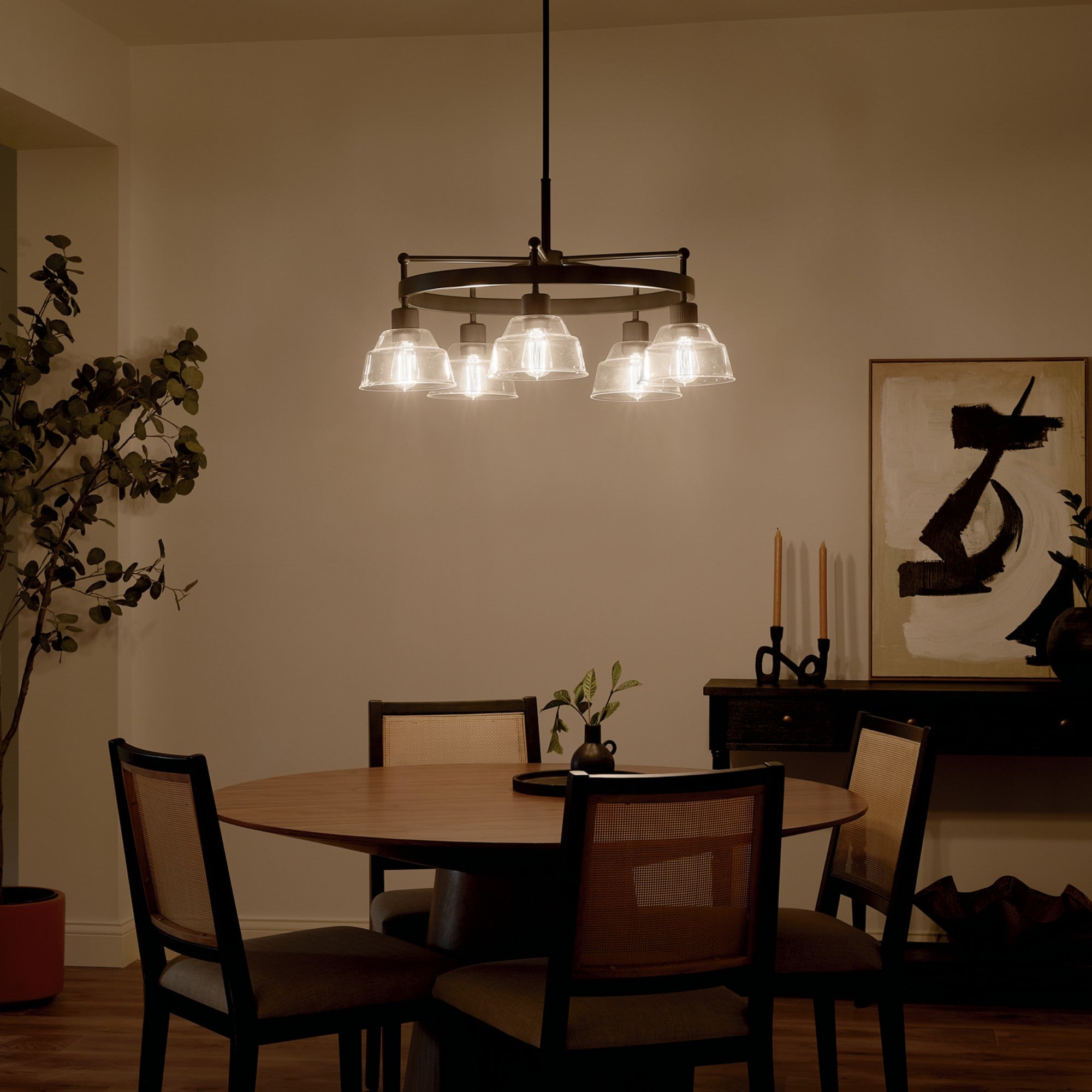 Eastmont 32" 5-Light Chandelier, Black Finish - Bees Lighting