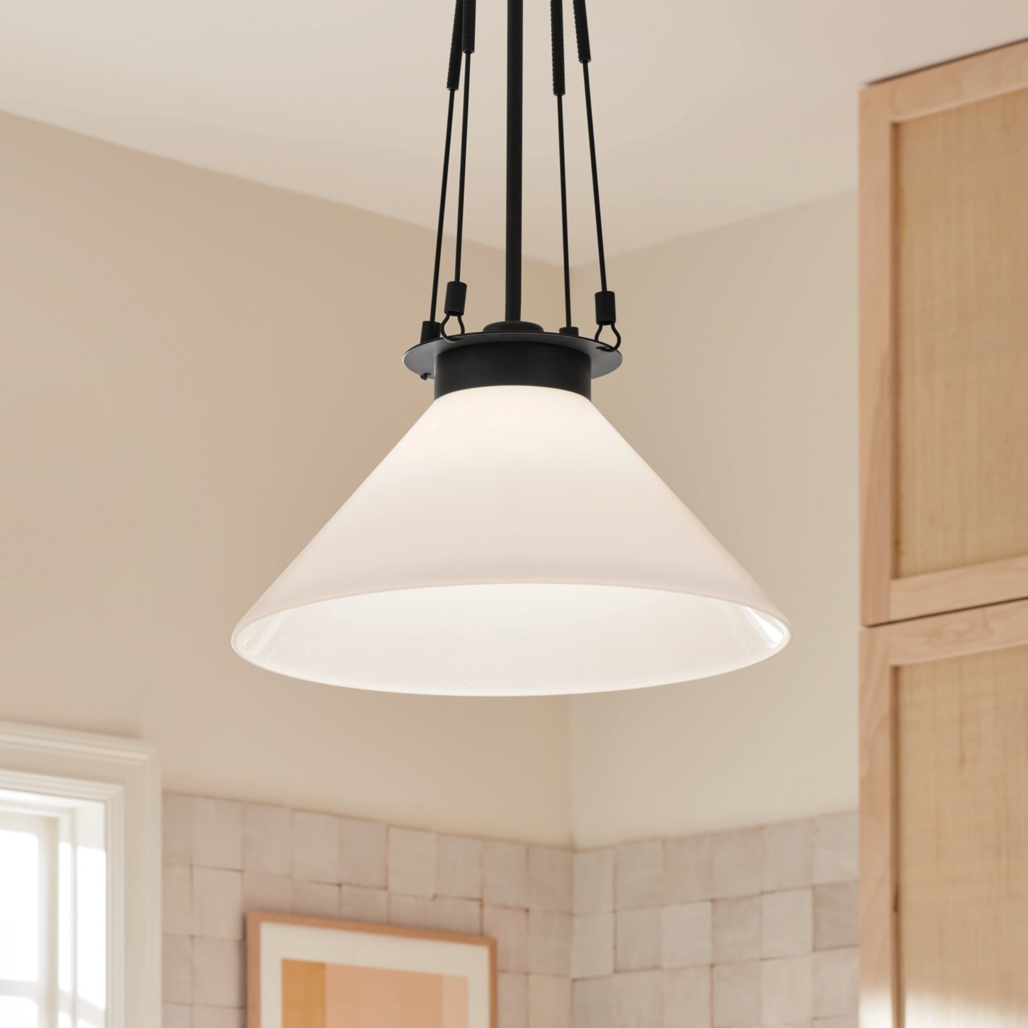 Albers 18" Pendant, Black Finish - Bees Lighting
