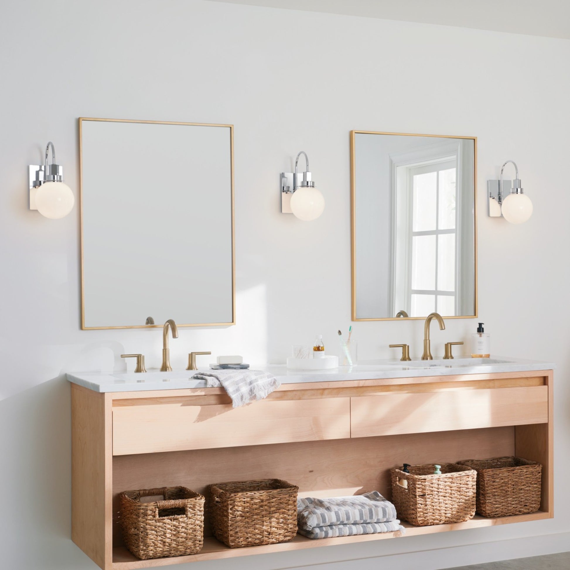 Hex 12" Wall Sconce, Chrome Finish - Bees Lighting