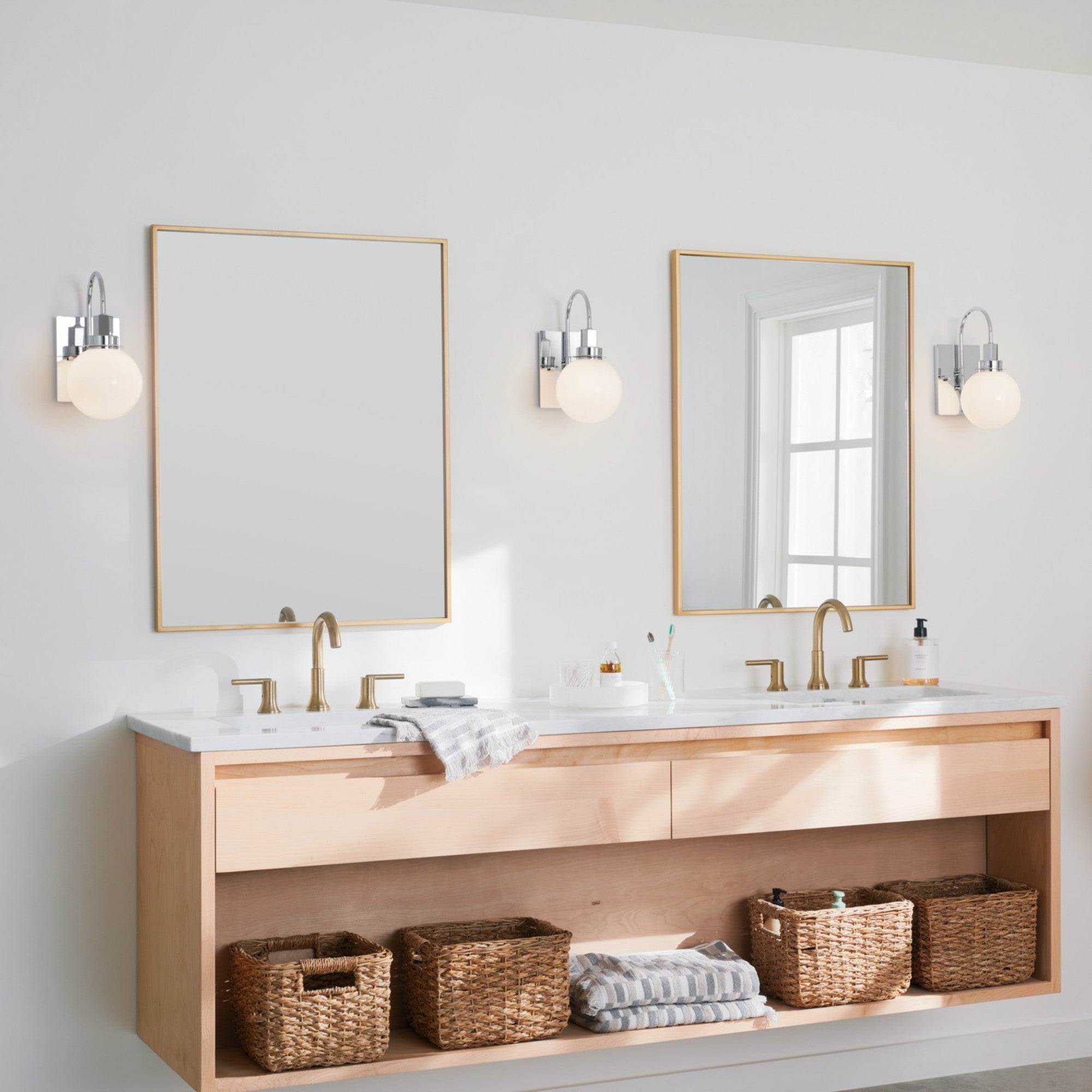 Hex 12" Wall Sconce, Chrome Finish - Bees Lighting