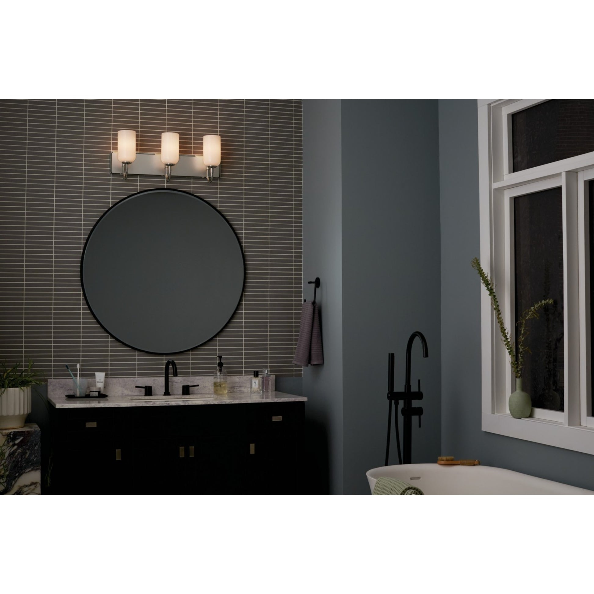 Solia 24" 3-Light Bath Vanity Light, Polished Nickel Finish - Bees Lighting