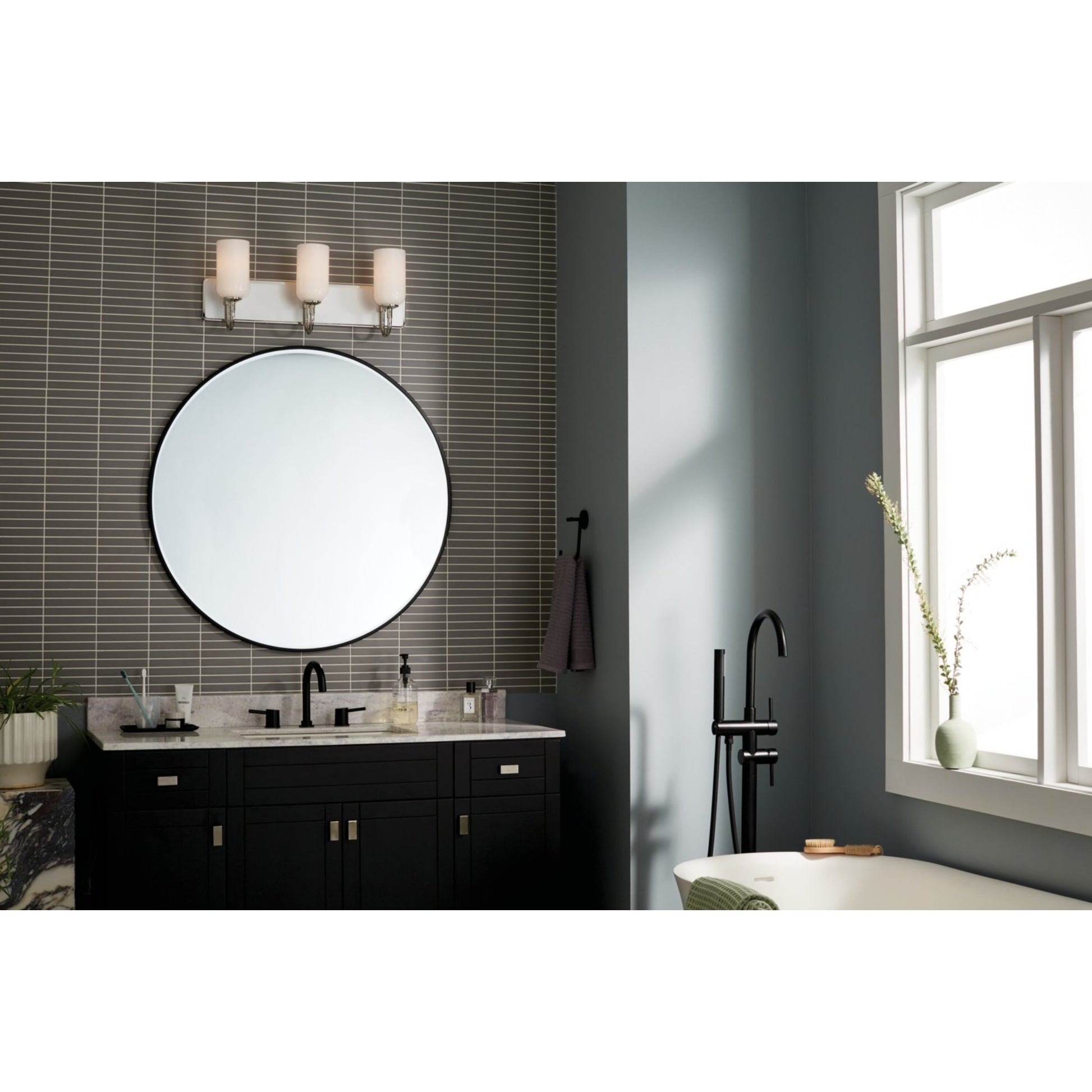 Solia 24" 3-Light Bath Vanity Light, Polished Nickel Finish - Bees Lighting