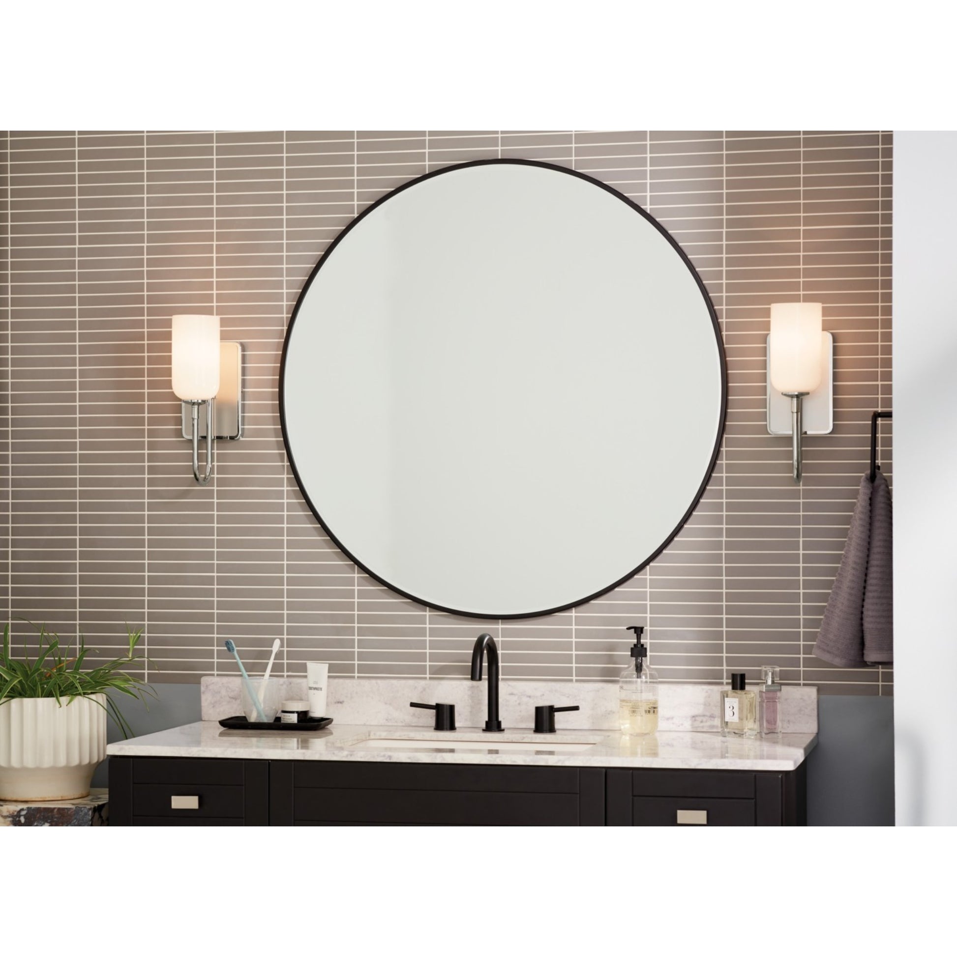 Solia 5" Wall Sconce, Polished Nickel Finish - Bees Lighting