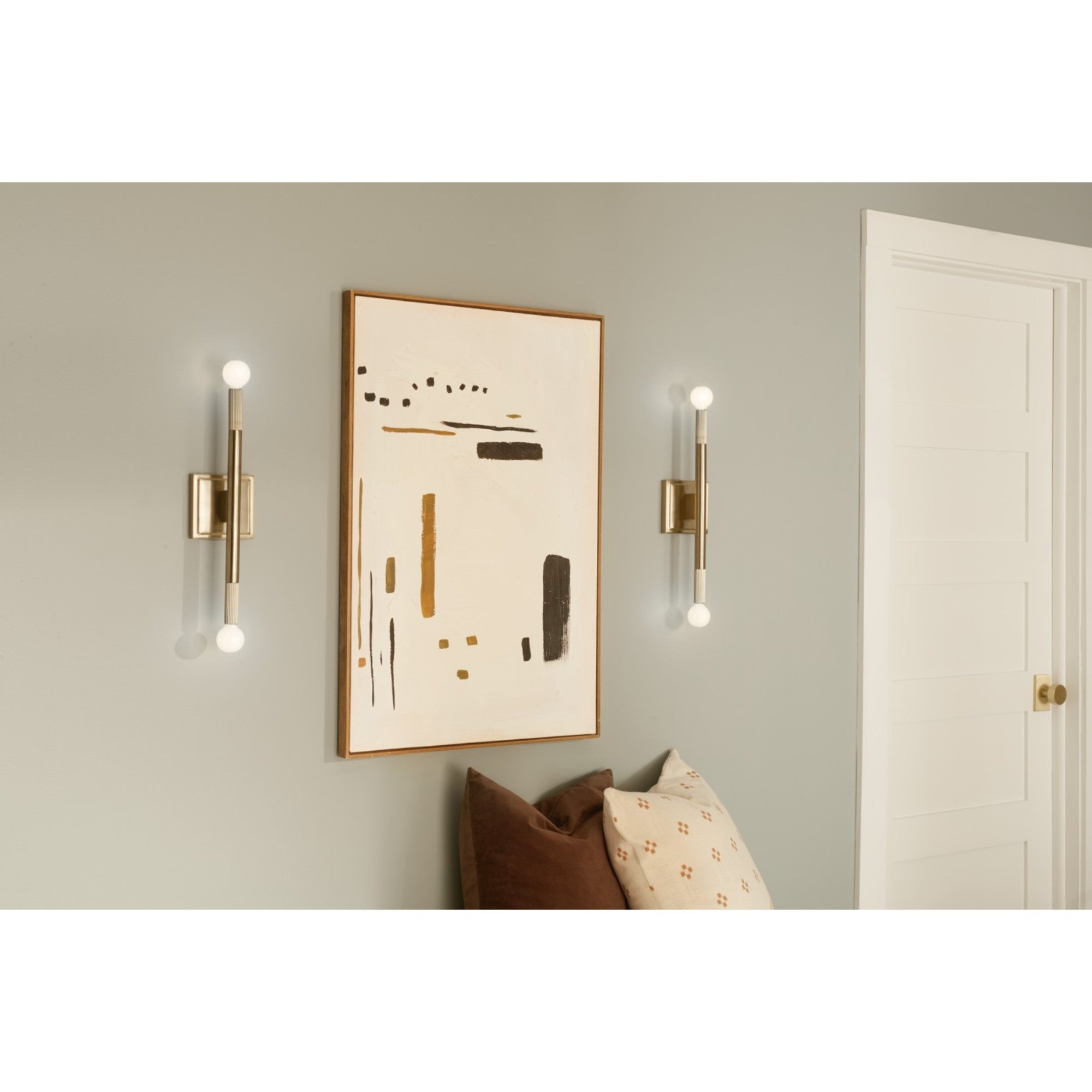 Odensa 17" 2-Light Wall Sconce, Champagne Bronze Finish - Bees Lighting