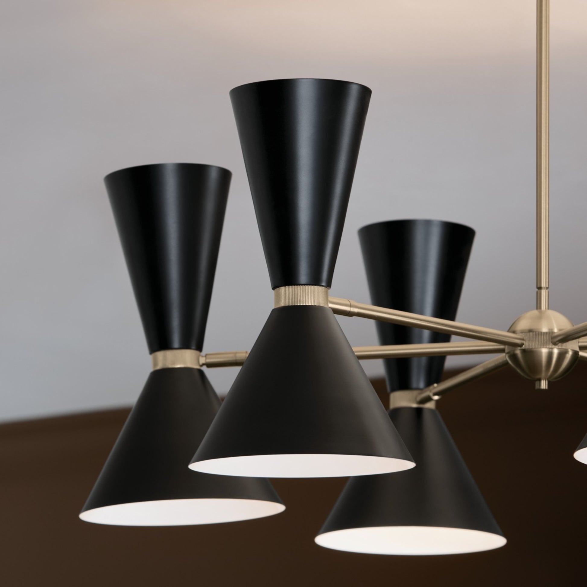Phix 39" 12-Light Chandelier, Champagne Bronze & Black Finish - Bees Lighting