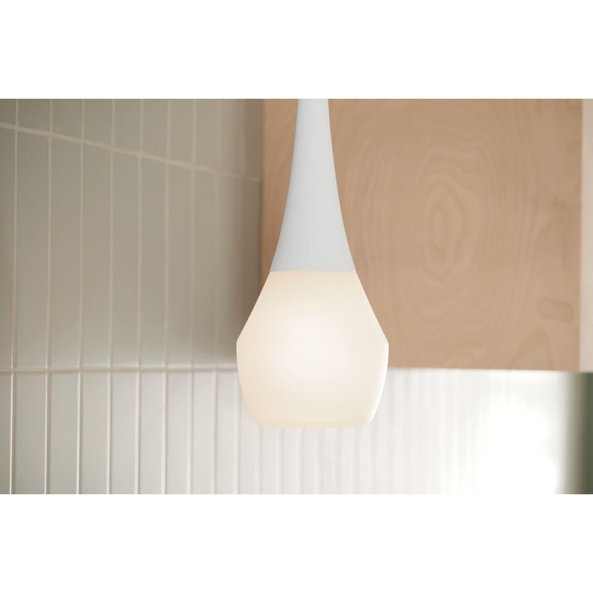 Deela 7" Pendant, White Finish - Bees Lighting