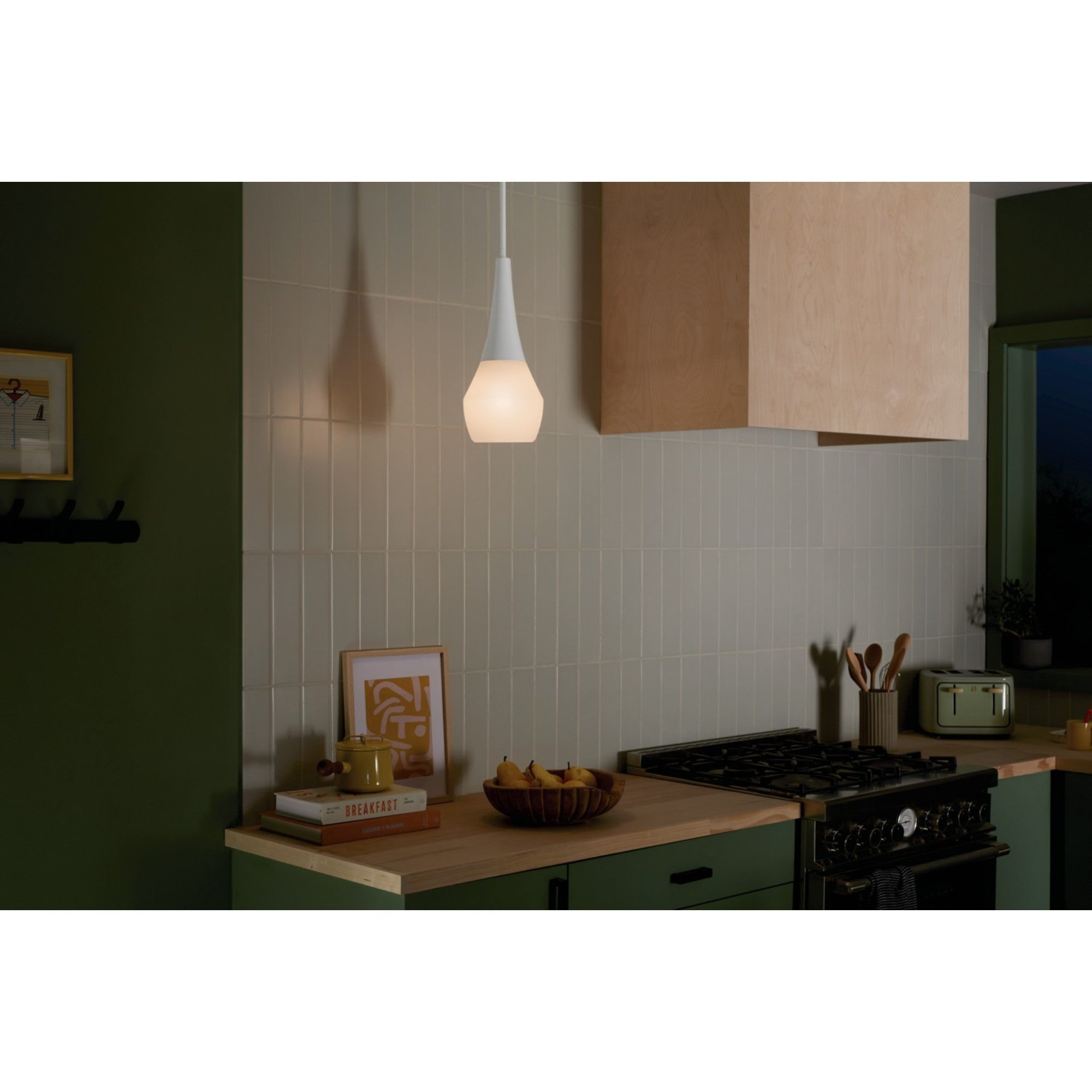 Deela 7" Pendant, White Finish - Bees Lighting