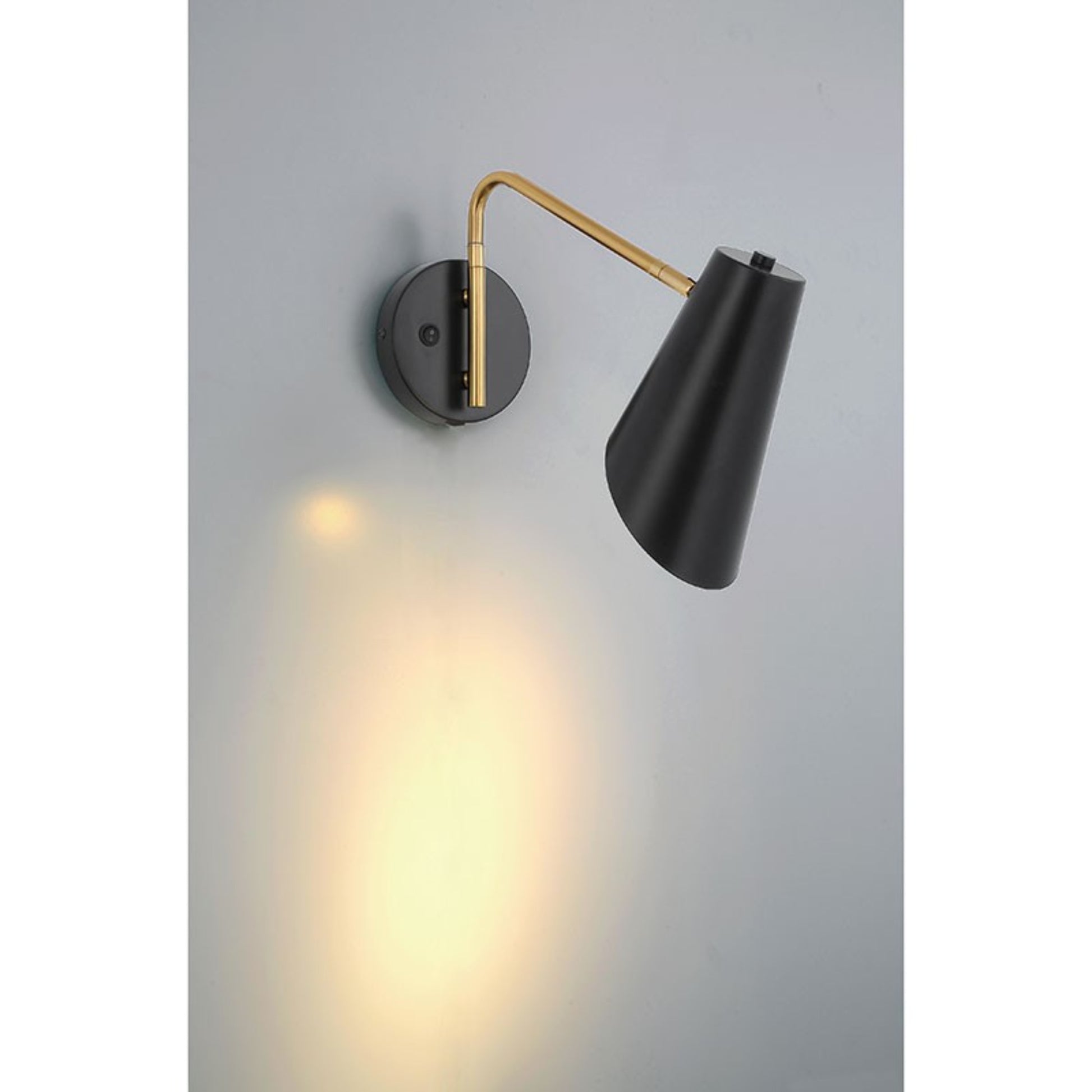 Barsa 7" LED Reading Light, Black / Antique Brushed Brass Finish - Bees Lighting