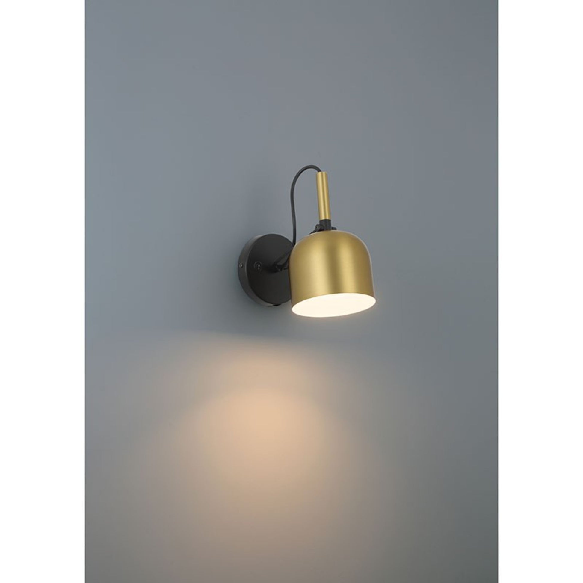 Porto 10" LED Reading Light, Antique Brushed Brass with Black Finish - Bees Lighting