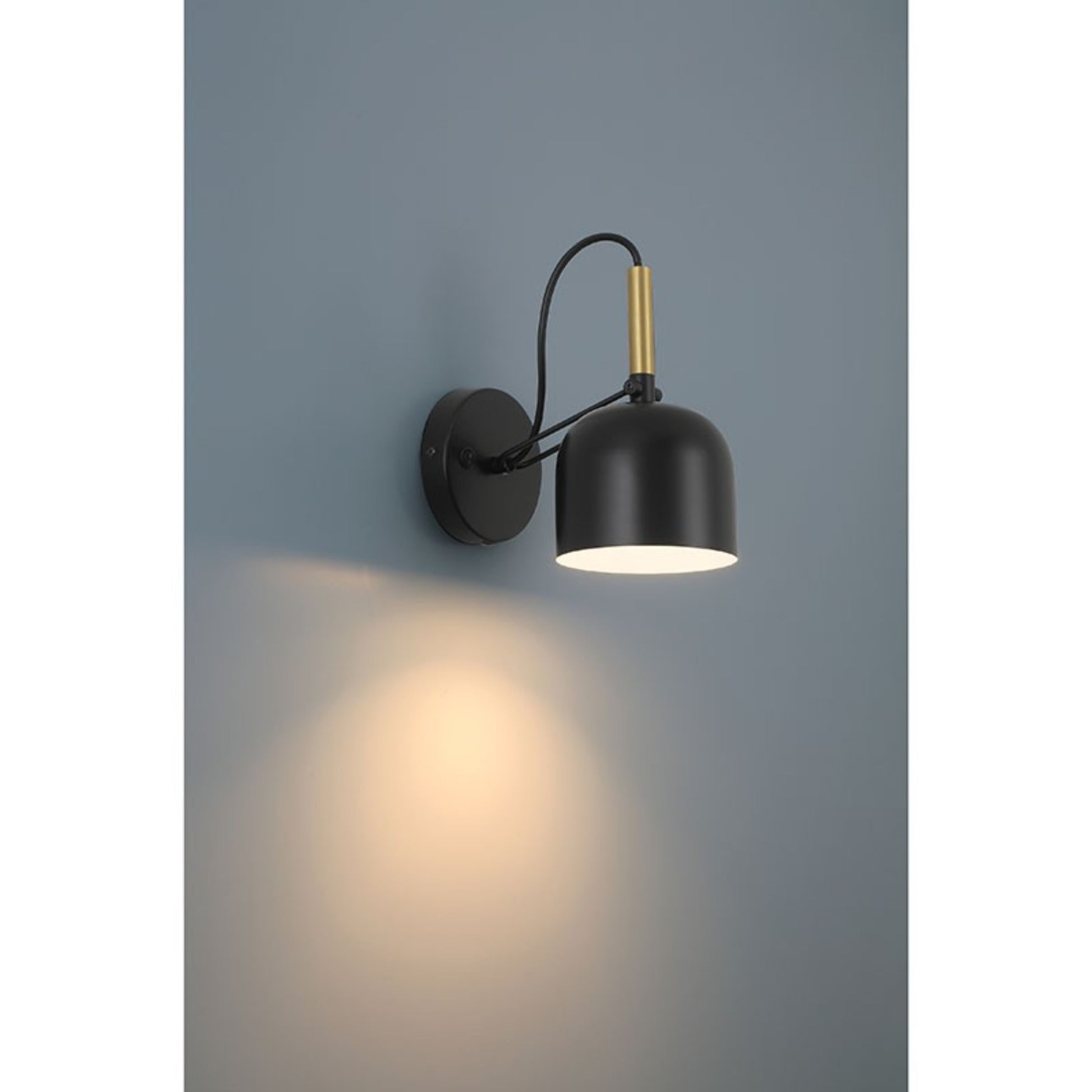 Porto 10" LED Reading Light, Black with Antique Brushed Brass Finish - Bees Lighting