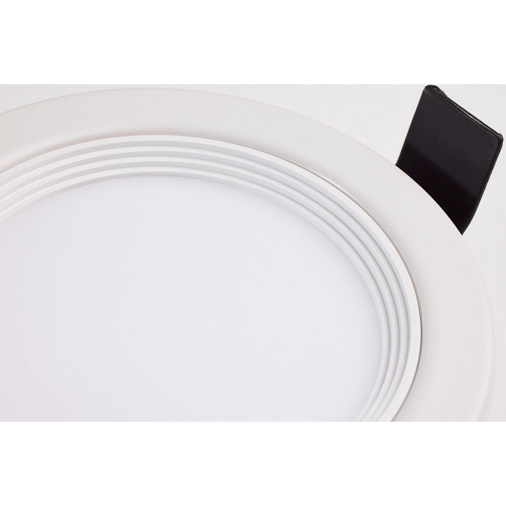 Fire Rated 4" Canless LED Recessed Light, 800 Lm, 5-CCT, Baffle Trim - Bees Lighting