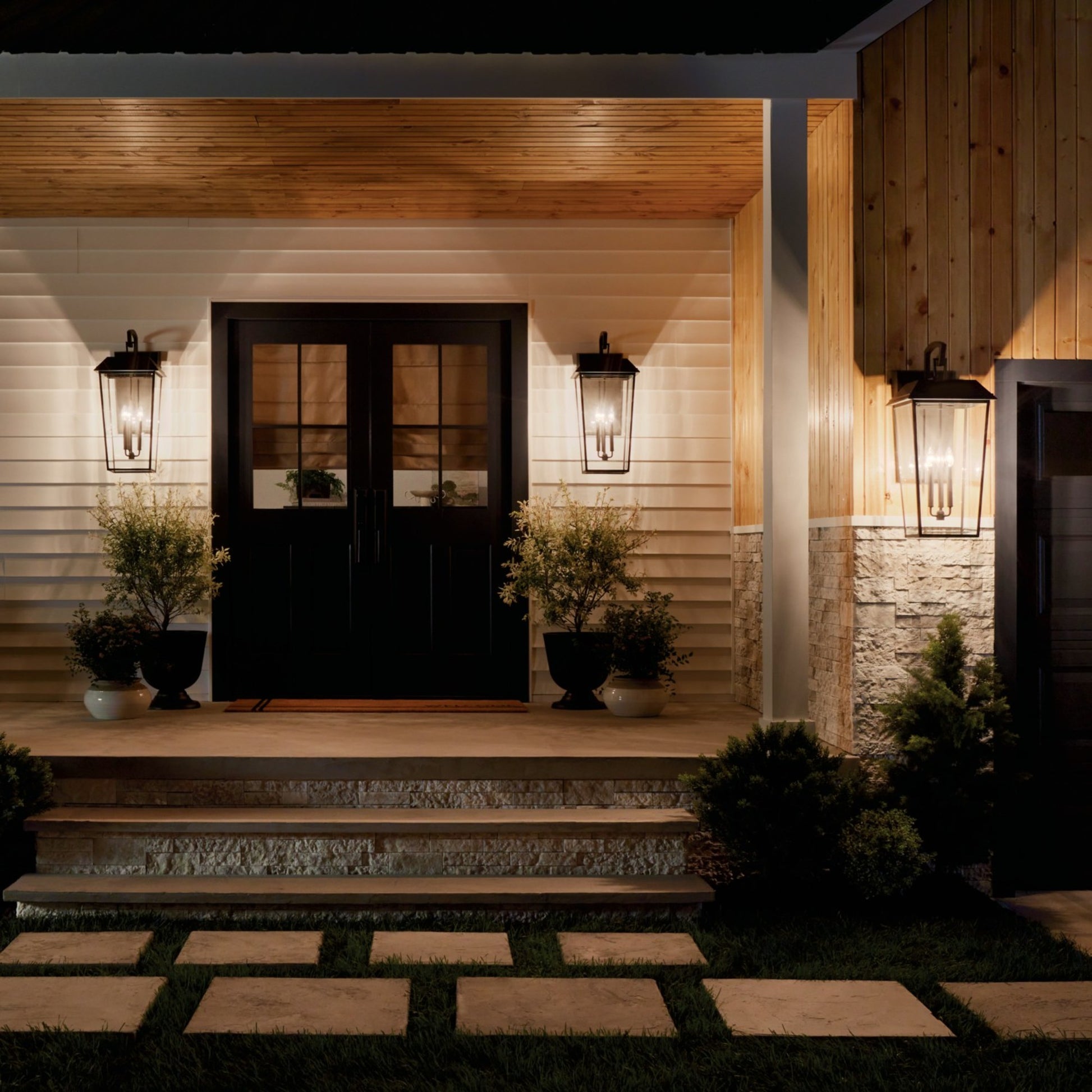 Mathus 30" 3-Light Outdoor Wall Light, Olde Bronze Finish - Bees Lighting