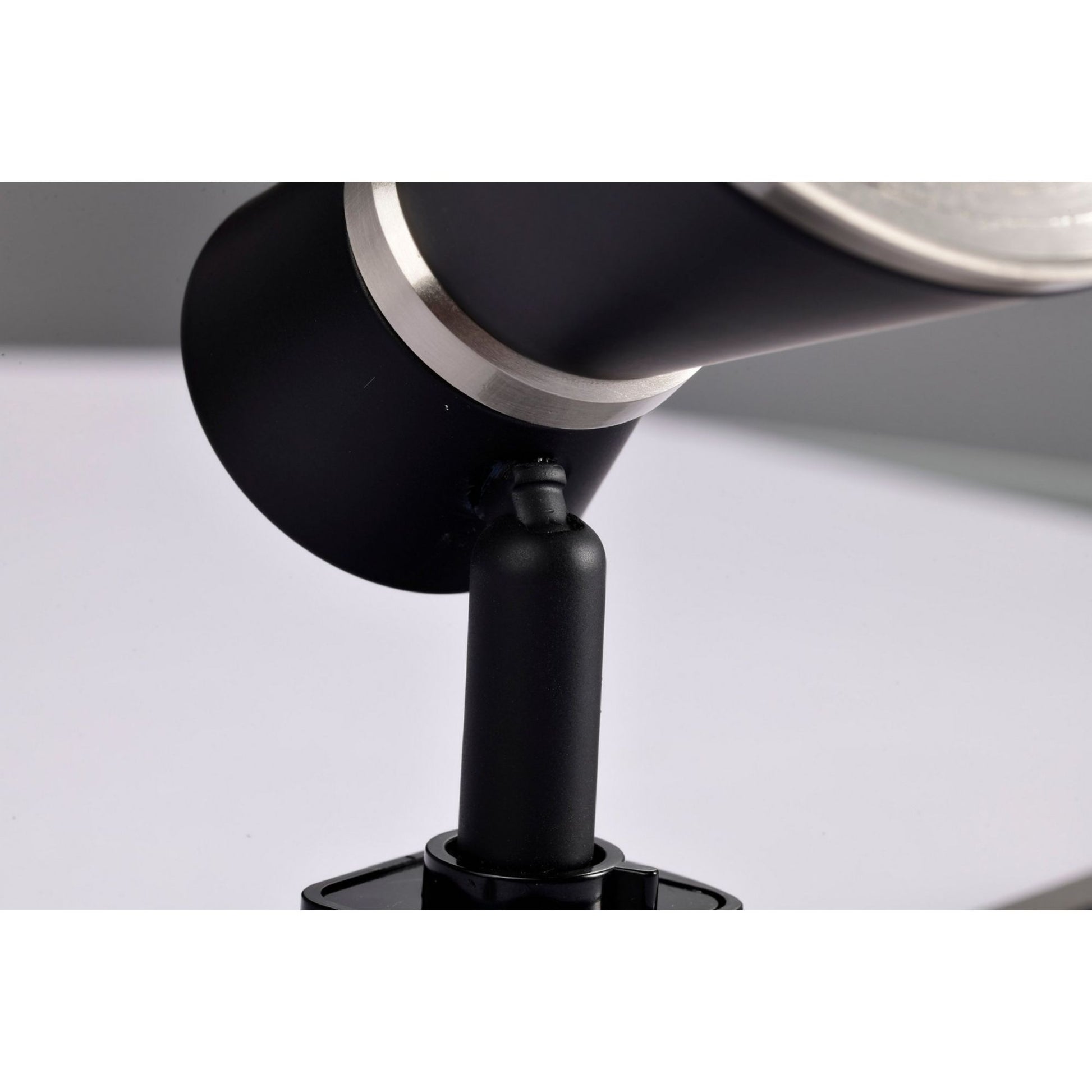 LED Cinch Halo Track Head 12W 1000 Lumens 3000K, 36°, Black & Nickel - Bees Lighting