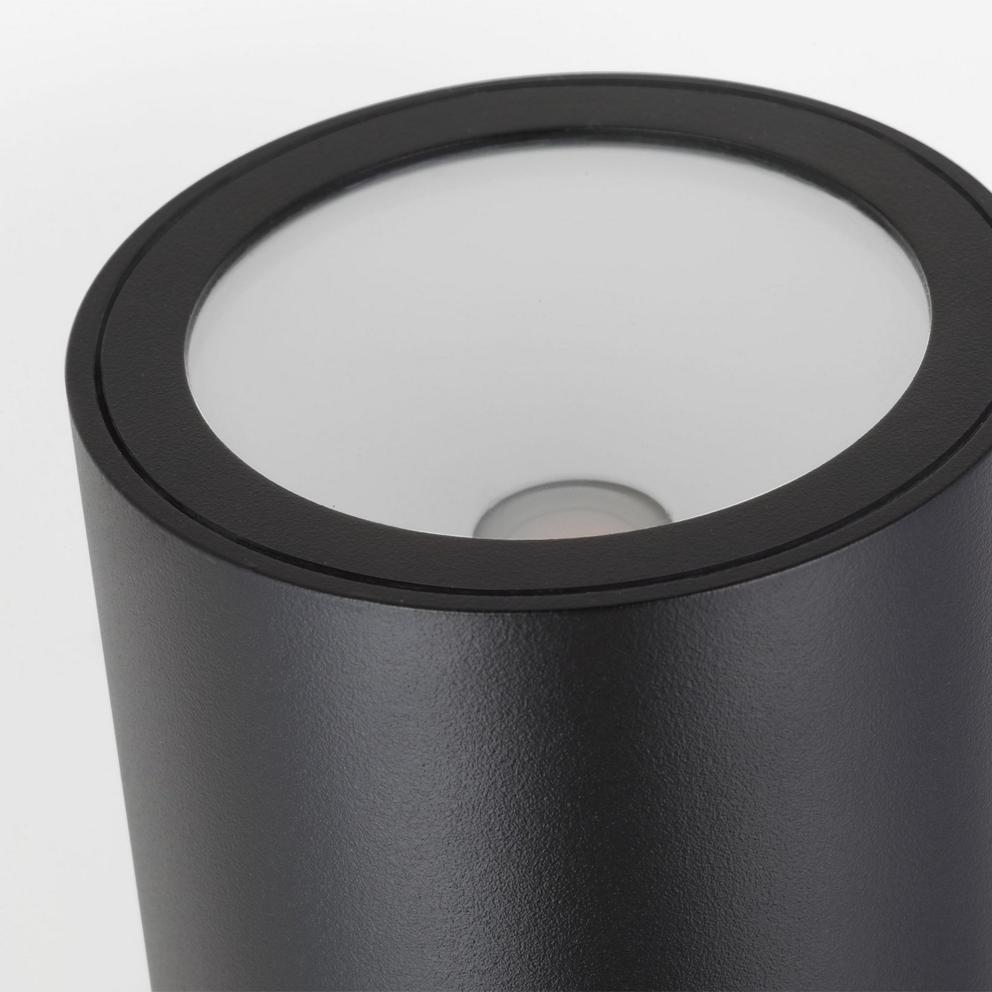 Pressa 17" LED Round Large Wall Light, 120-277V, Black Finish - Bees Lighting