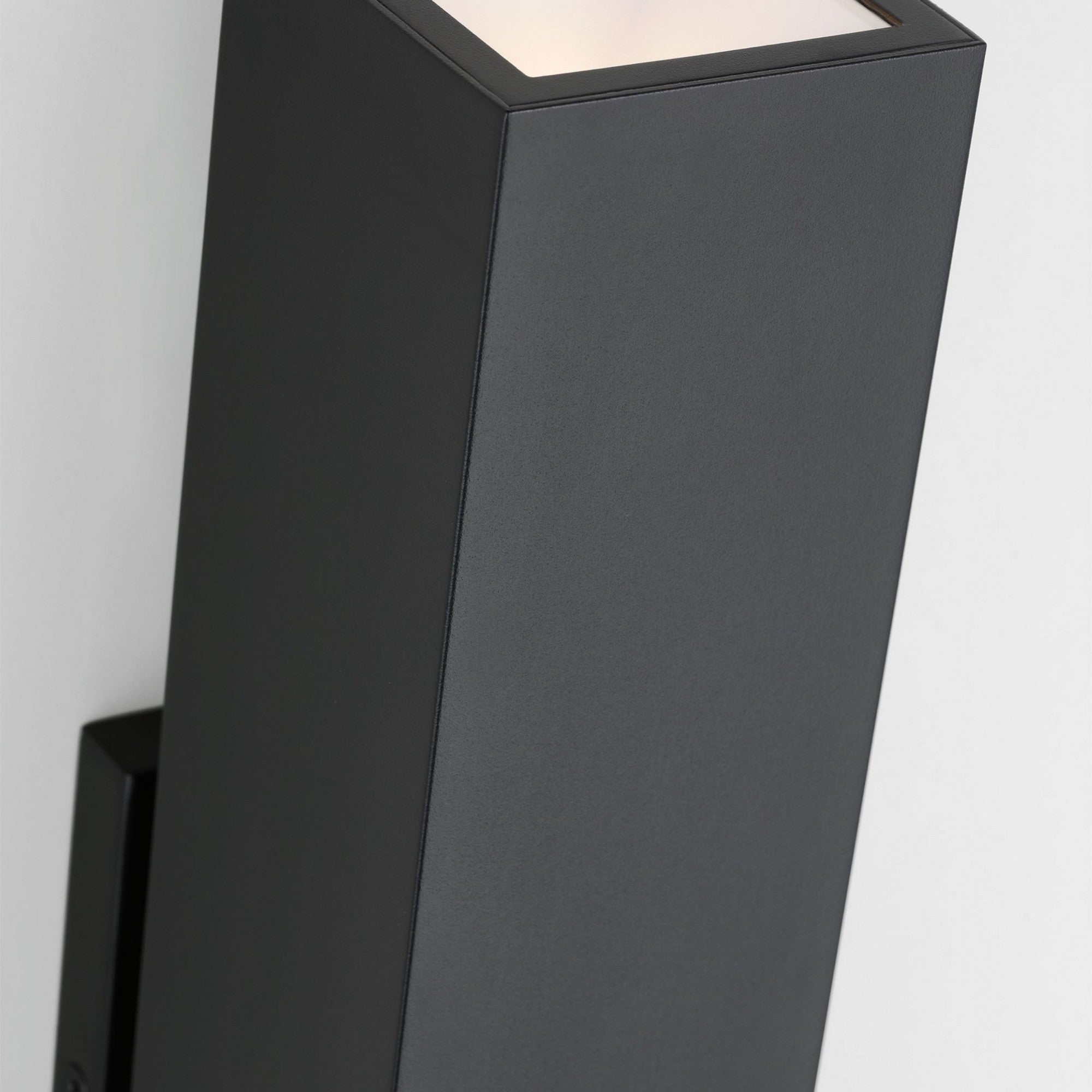 Pressa 17" LED Square Large Wall Light, 120-277V, Black Finish - Bees Lighting