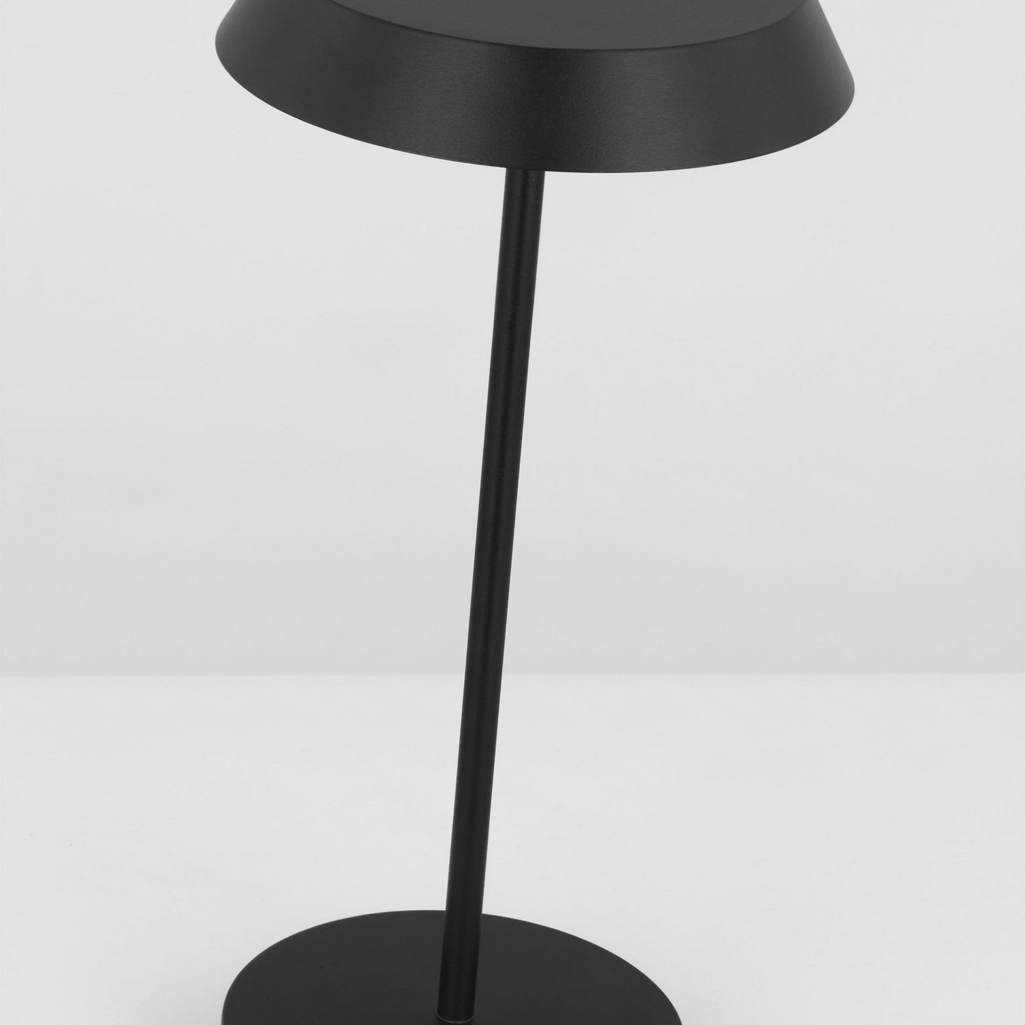 Tepa Accent Rechargeable Table Lamp, 120-240V, Black Finish - Bees Lighting