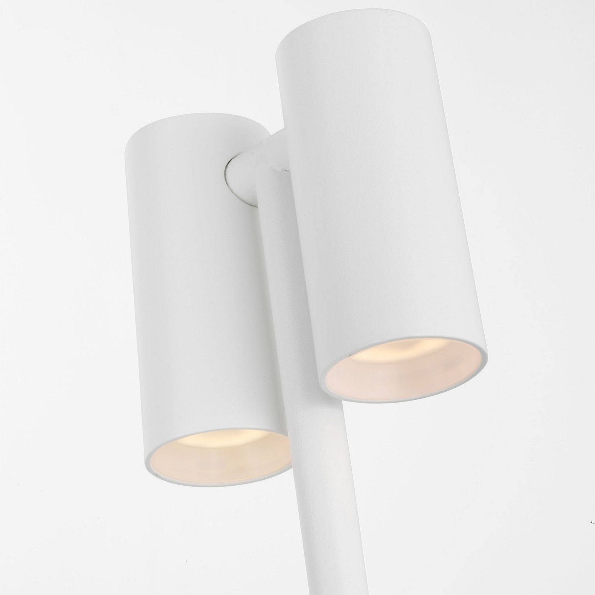 Doppia Accent Rechargeable Table Lamp, 120-240V, Matte White Finish - Bees Lighting