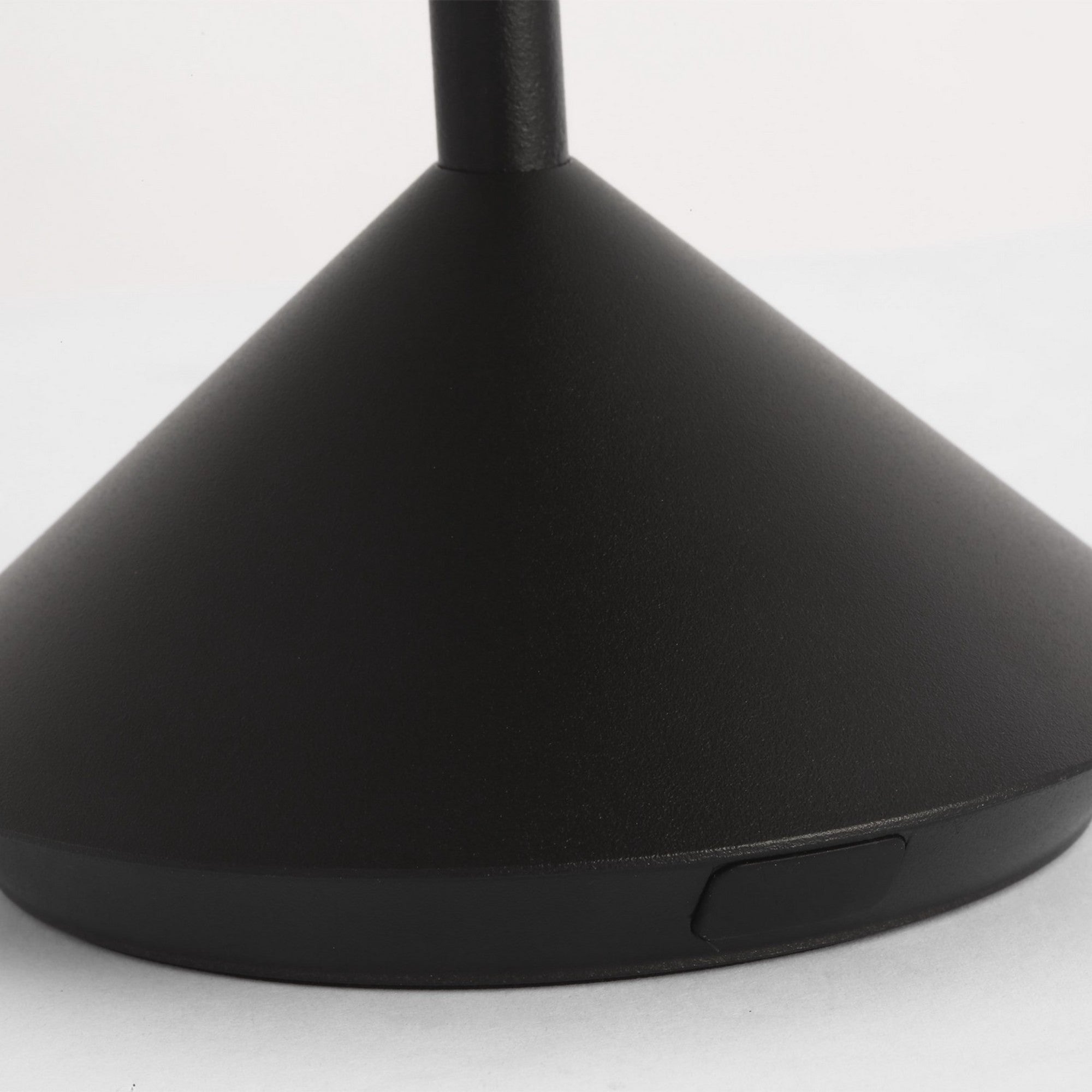Moneta Accent Rechargeable Table Lamp, Black Finish - Bees Lighting