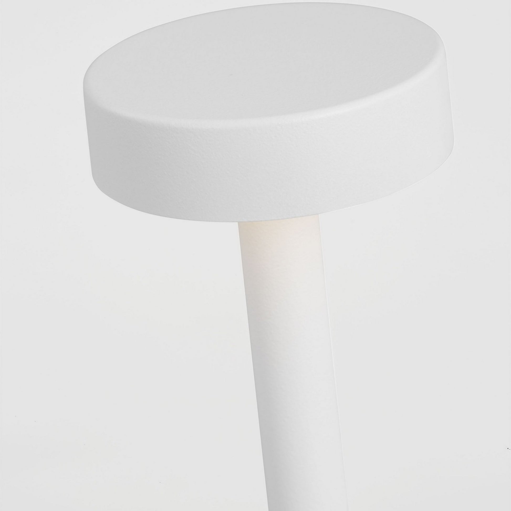 Moneta Accent Rechargeable Table Lamp, Matte White Finish - Bees Lighting
