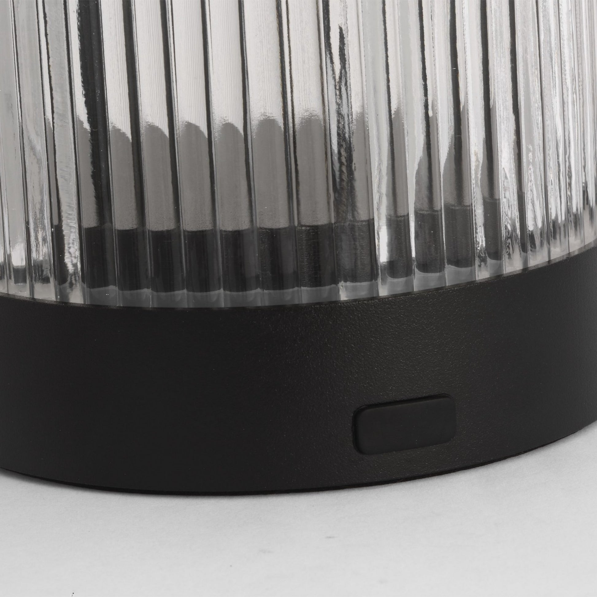 Tawa Accent Rechargeable Table Lamp, 120-240V, Black Finish - Bees Lighting