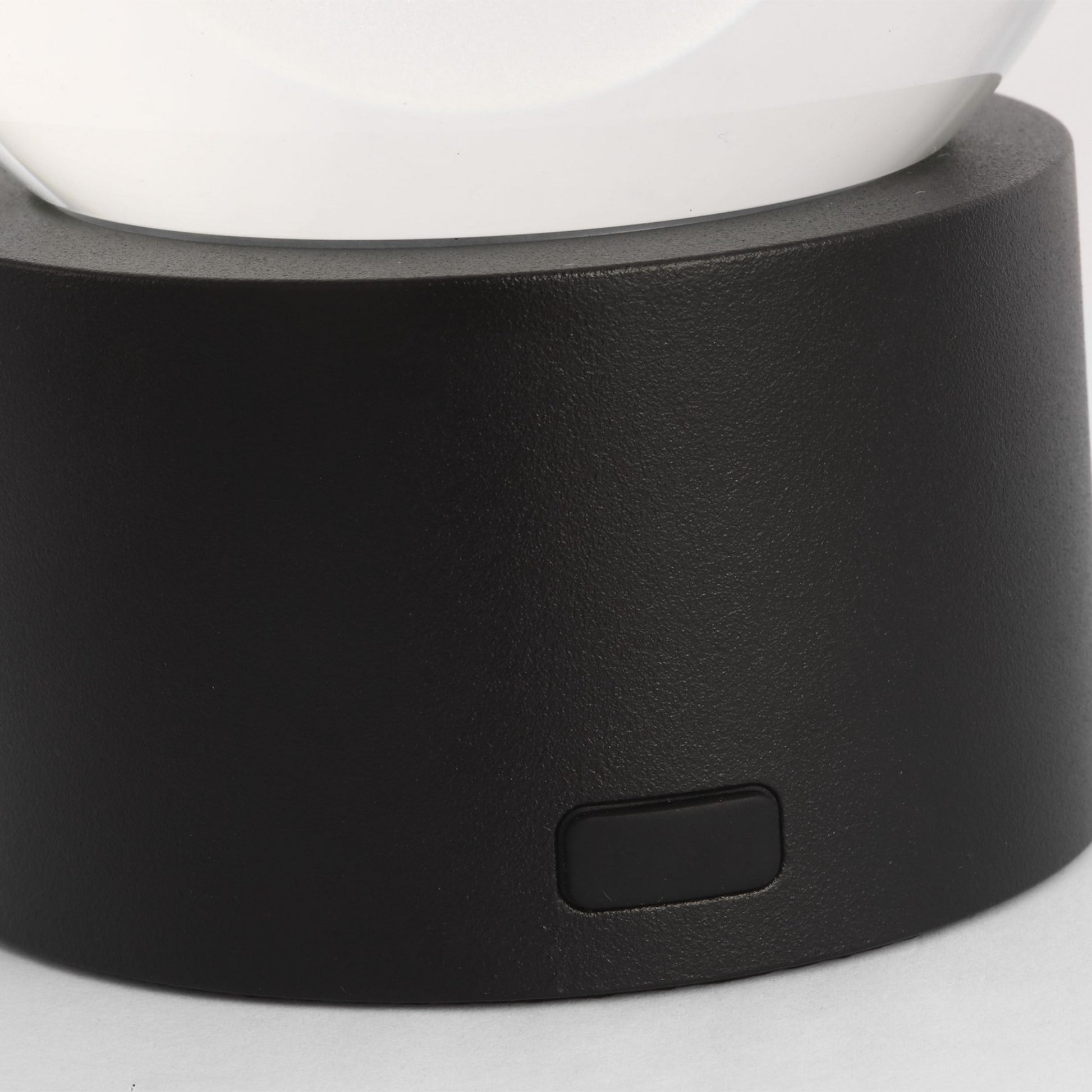 Mina Accent Rechargeable Table Lamp, Black Finish - Bees Lighting