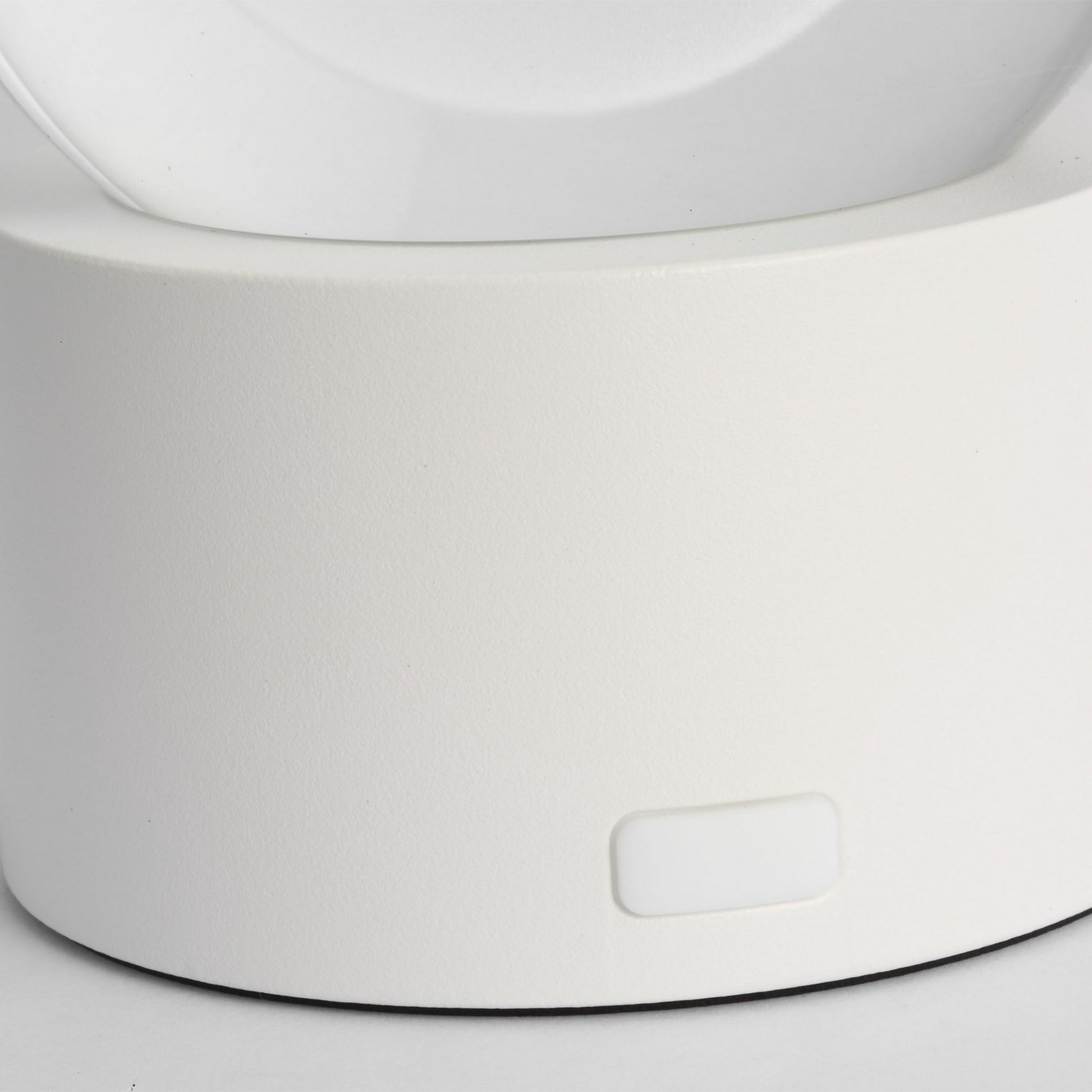 Mina Accent Rechargeable Table Lamp, Matte White Finish - Bees Lighting