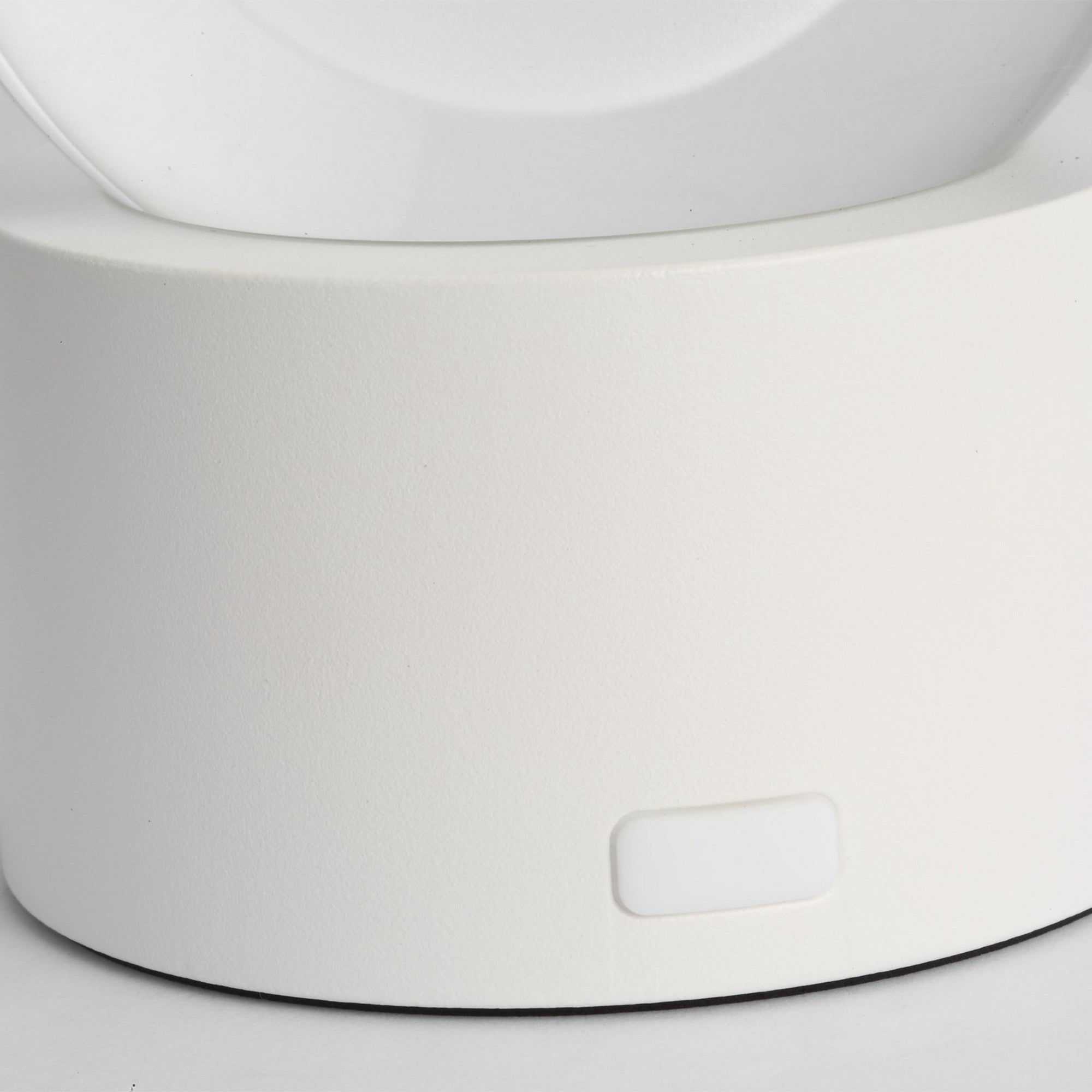 Mina Accent Rechargeable Table Lamp, Matte White Finish - Bees Lighting
