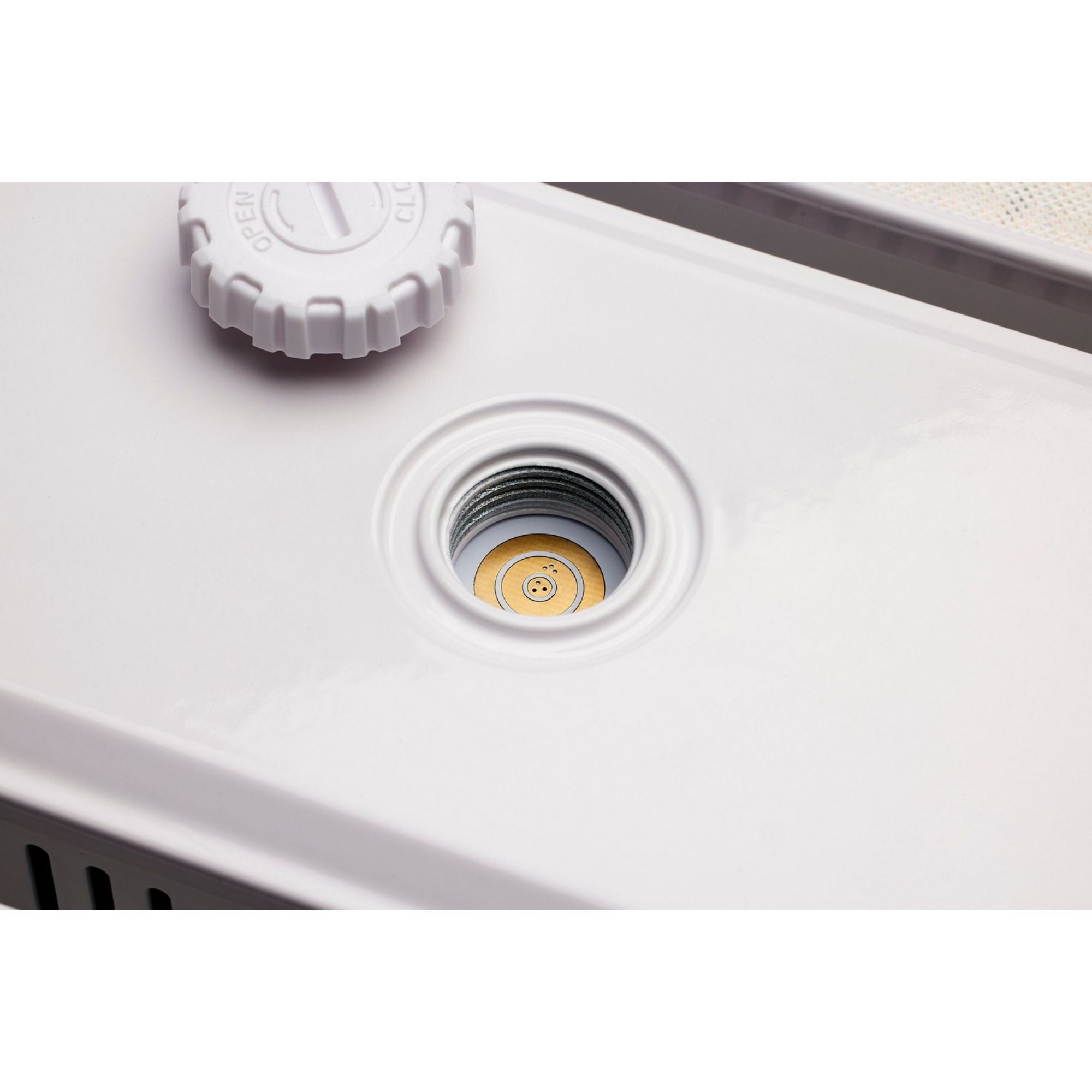 LED Linear High Bay Light, 85W, 12739 Lumens, Selectable CCT, 120-277V