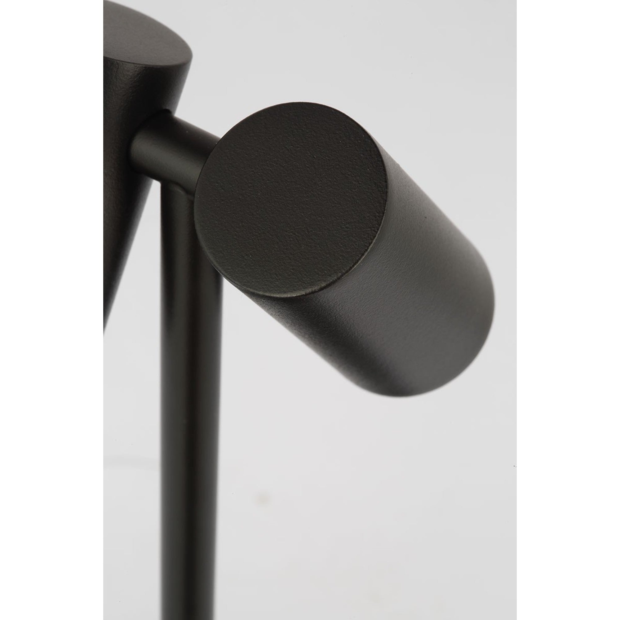 Doppia Short Accent Rechargeable Table Lamp, 120-240V, Black Finish - Bees Lighting