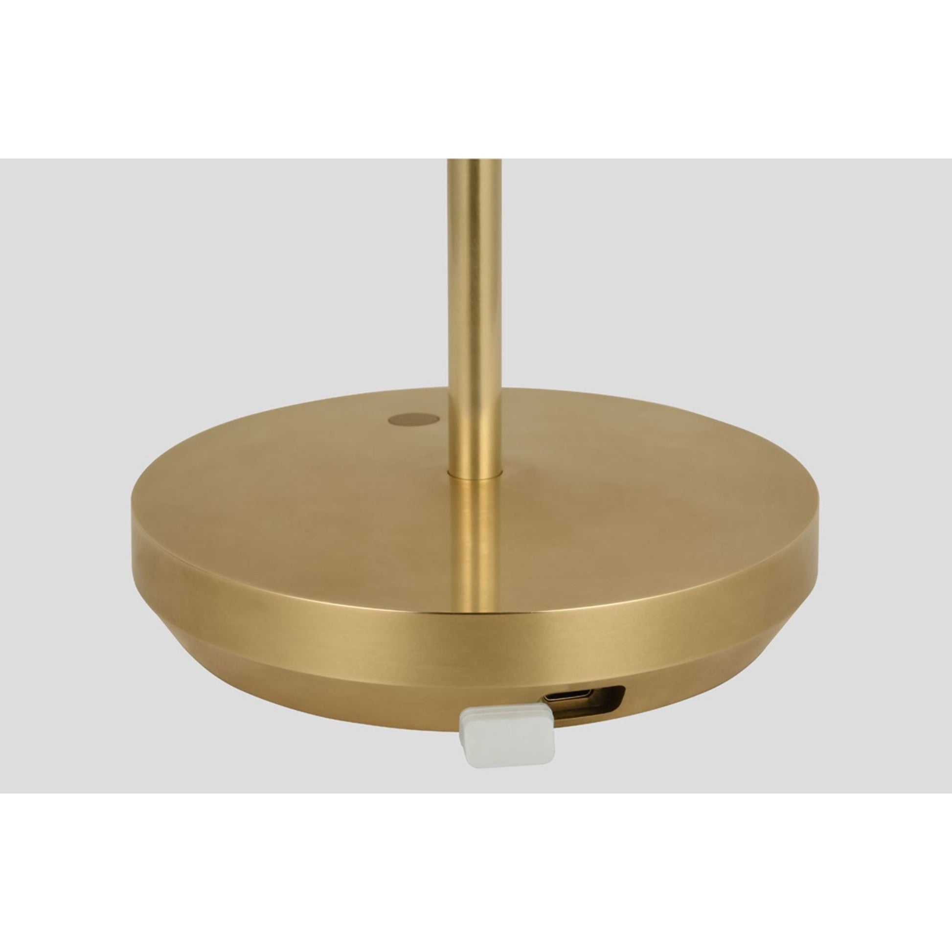 Doppia Short Accent Rechargeable Table Lamp, 120-240V, Hand Rubbed Antique Brass Finish - Bees Lighting