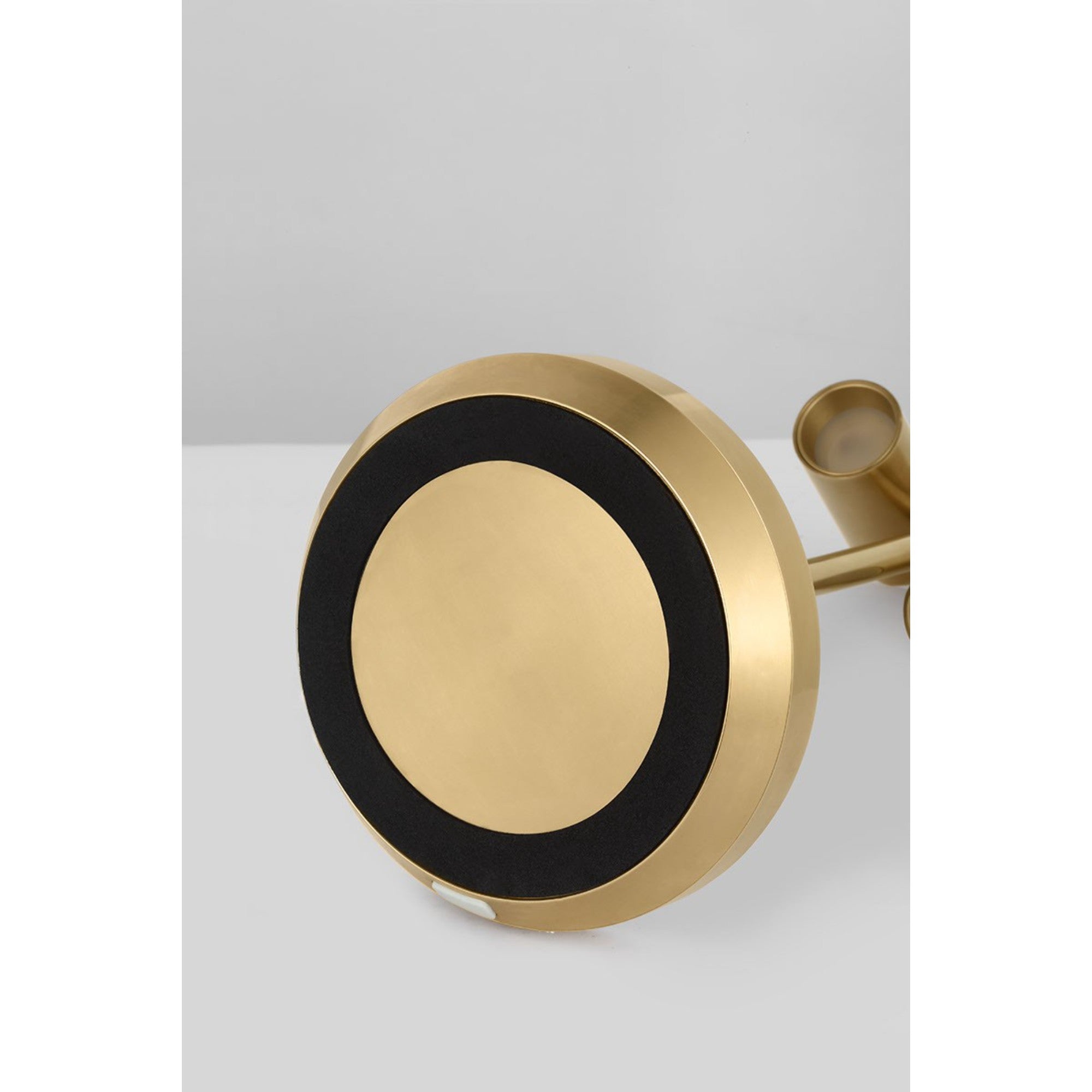 Doppia Short Accent Rechargeable Table Lamp, 120-240V, Hand Rubbed Antique Brass Finish - Bees Lighting