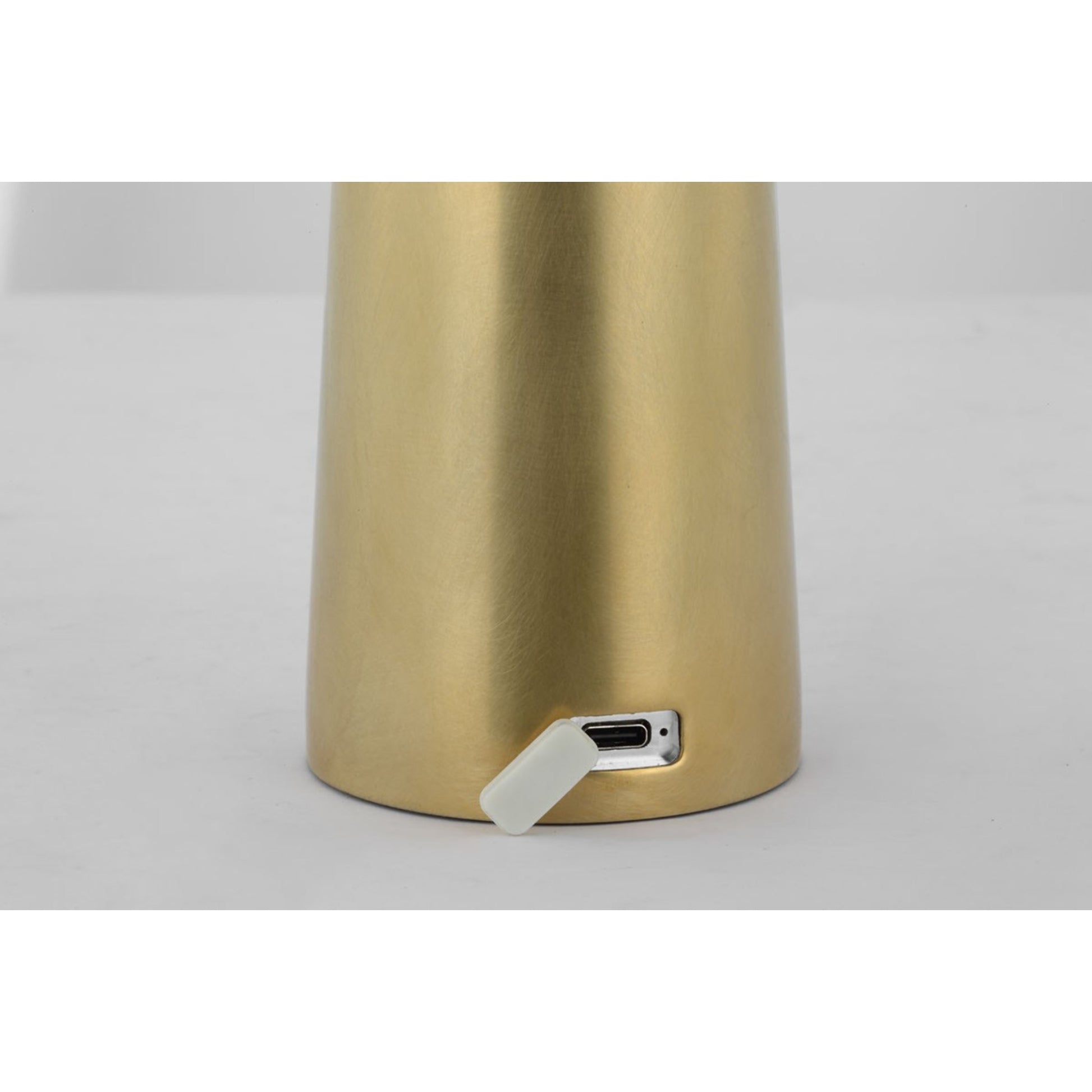 Sesa Short Accent Rechargeable Table Lamp, 120-240V, Hand Rubbed Antique Brass Finish - Bees Lighting