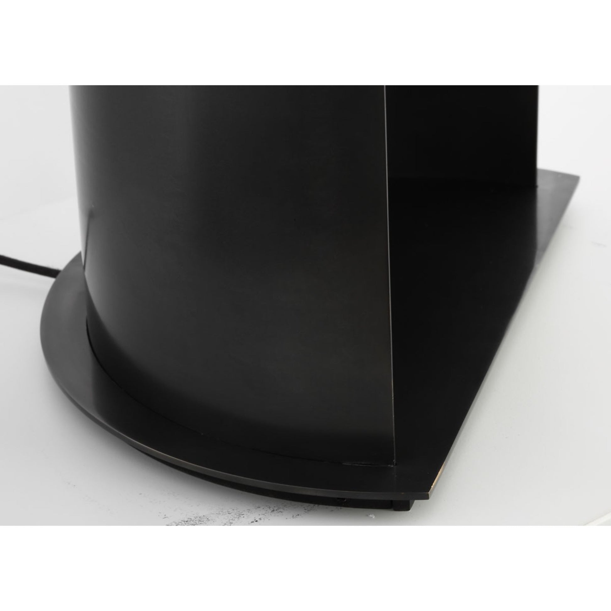 Shielded LED Floor Lamp, Bronze Finish - Bees Lighting