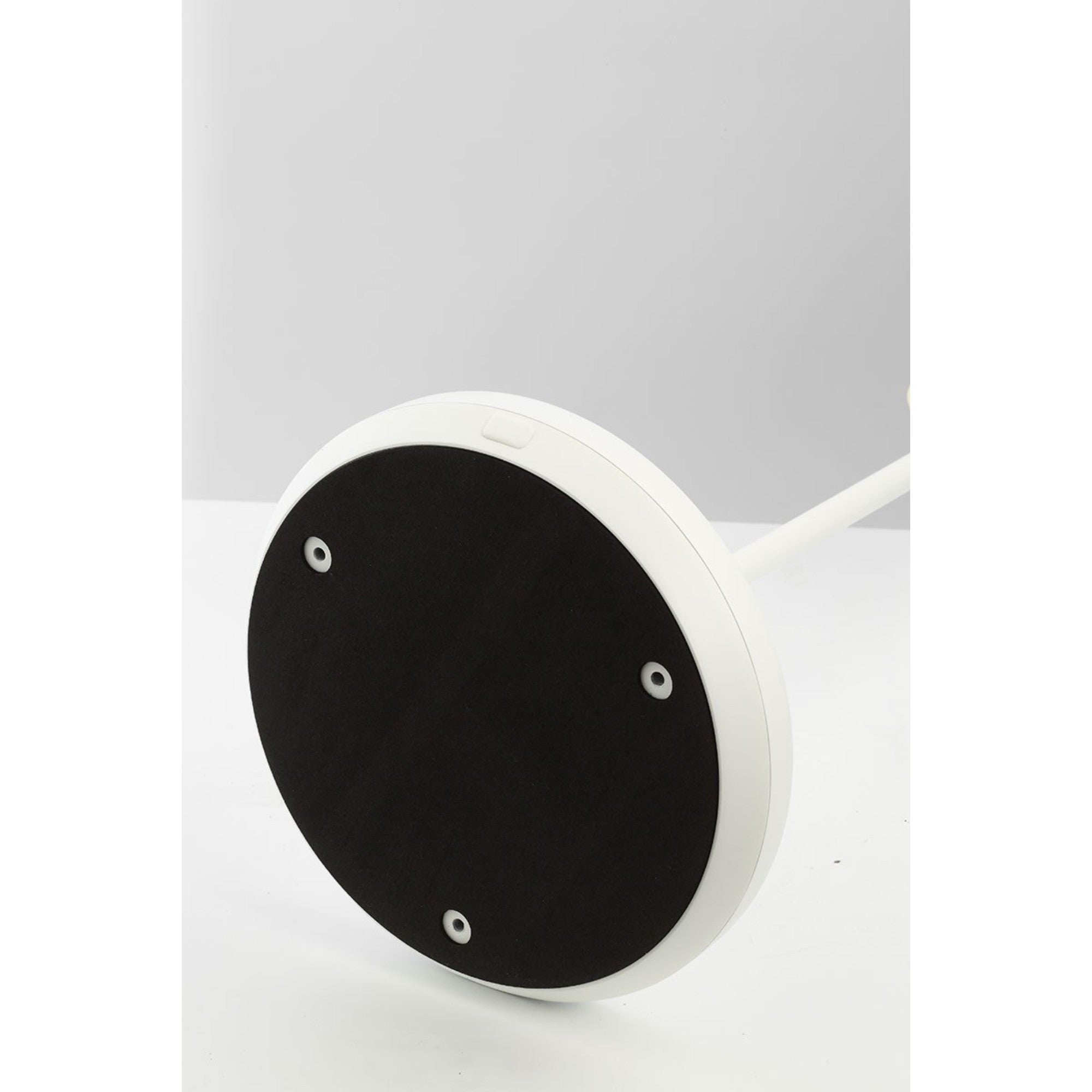 Tepa Medium Rechargeable Floor Lamp, 120-240V, Matte White Finish - Bees Lighting
